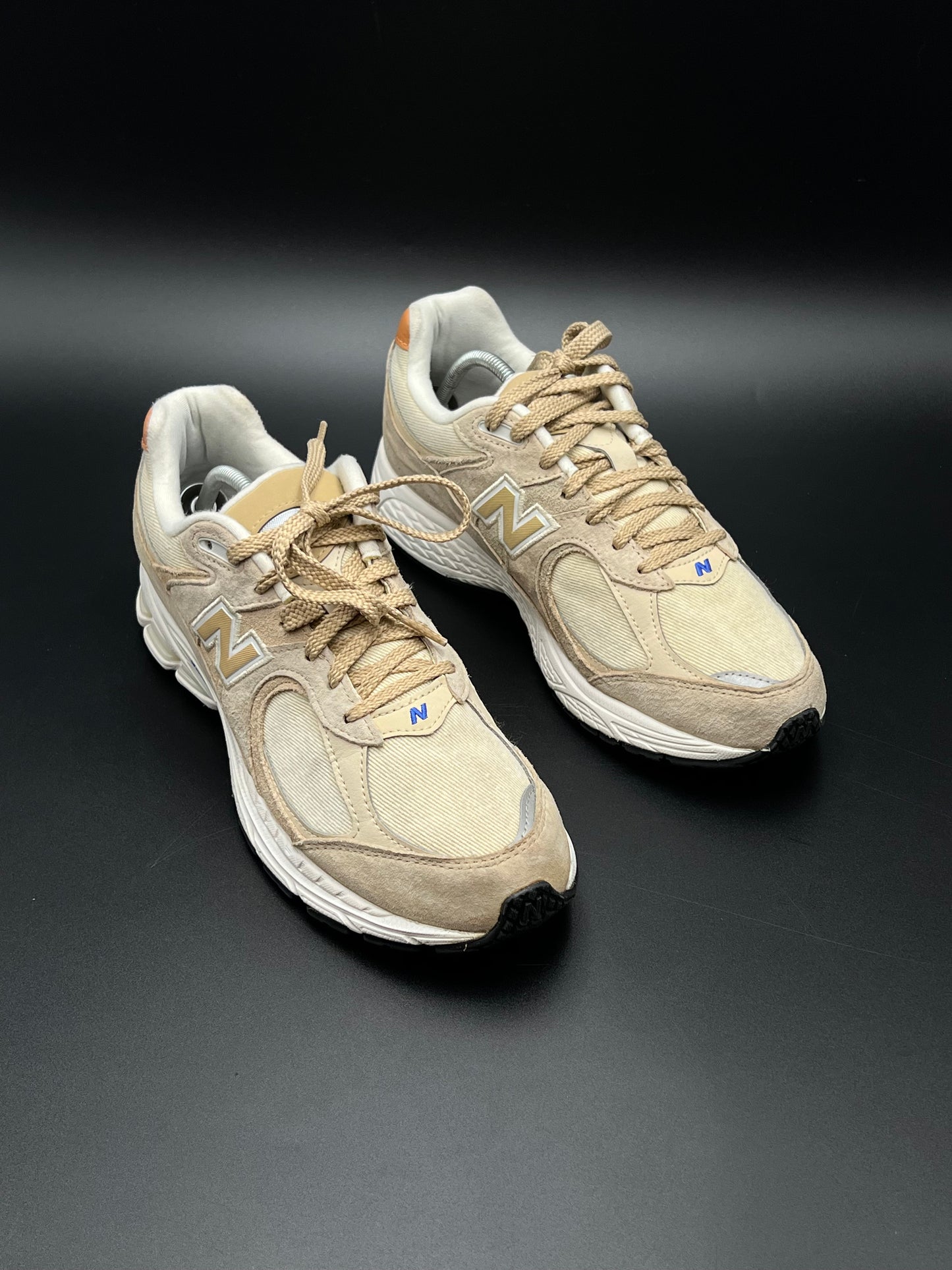 NEW BALANCE 2002r BEIGE