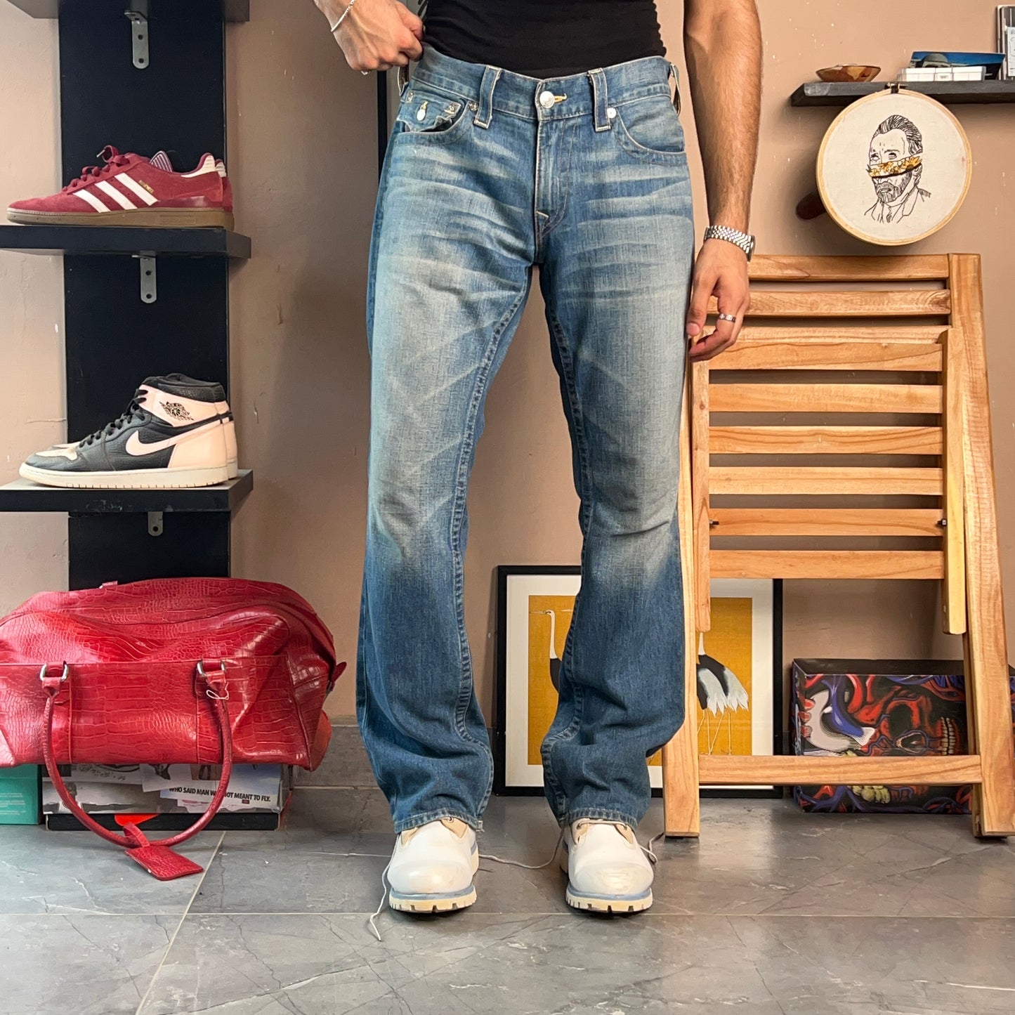 TRUE RELIGION RELAXED/BAGGY DENIM PANTS