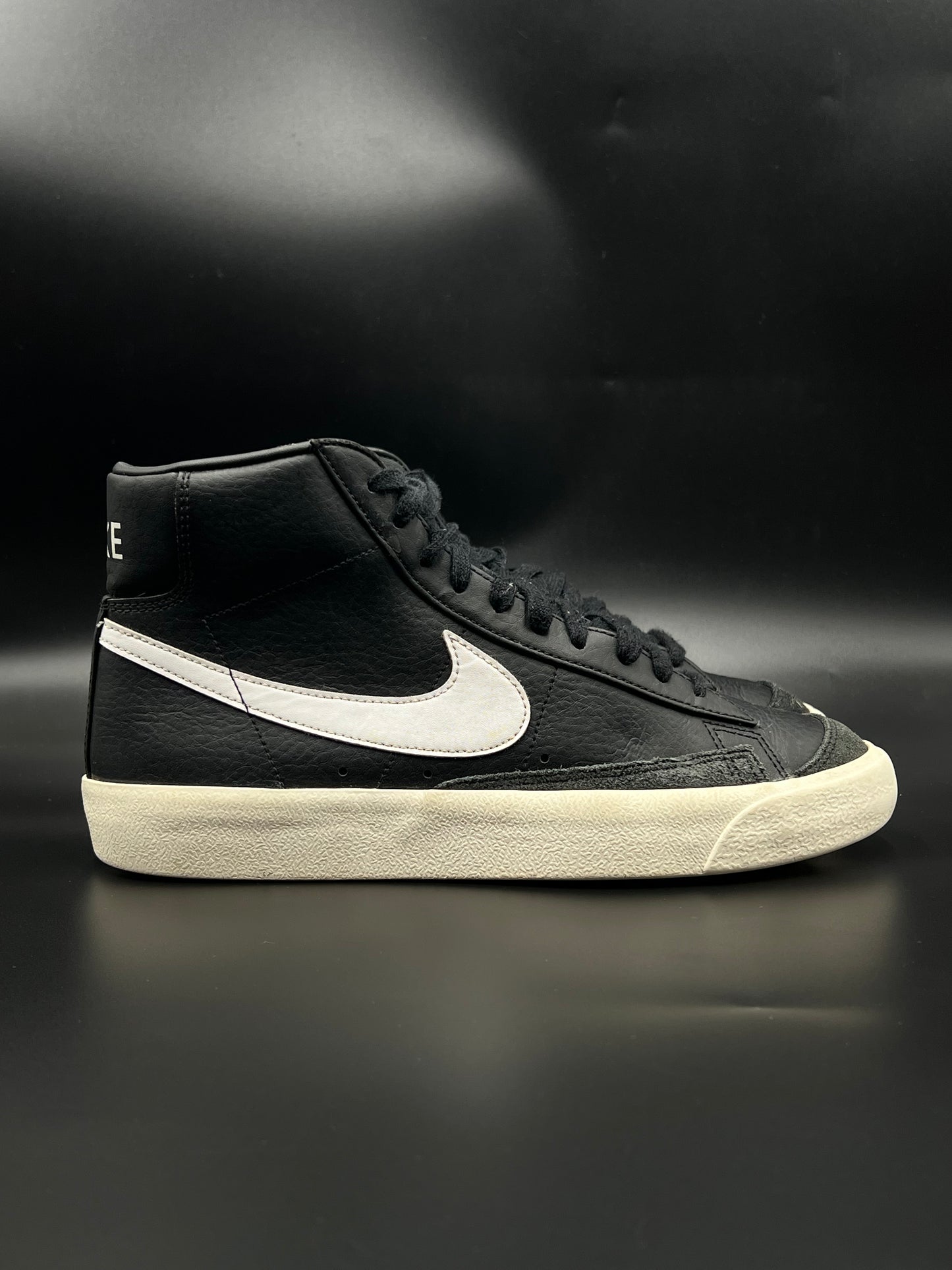 NIKE BLAZERS ‘77 VNTG BLACK/WHITE