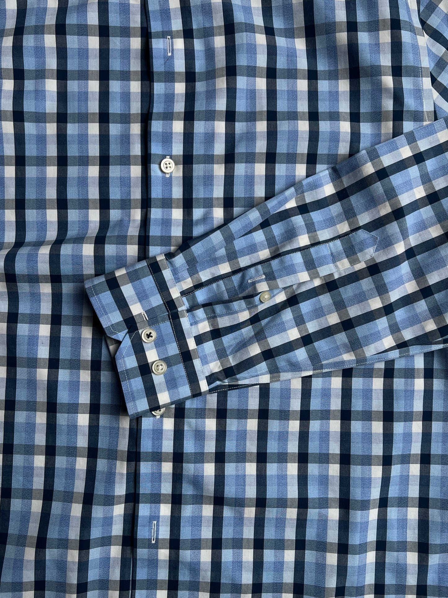 BANANA REPUBLIC TEXTURED CASUAL BUTTON DOWN SHIRT
