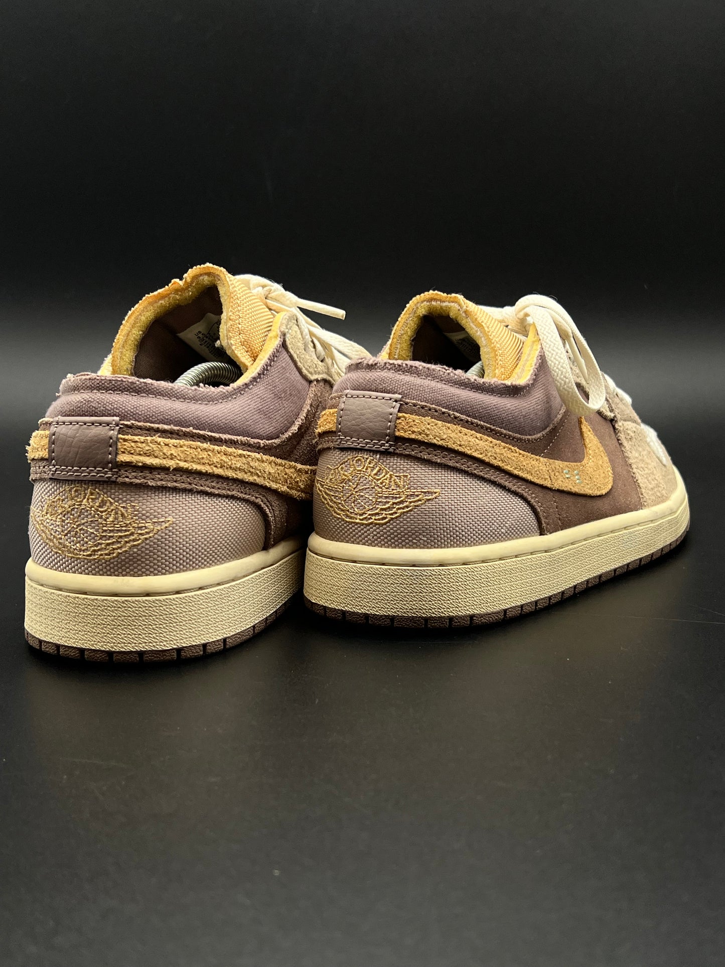 AIR JORDAN 1 LOW SE CRAFT TAUPE HAZE