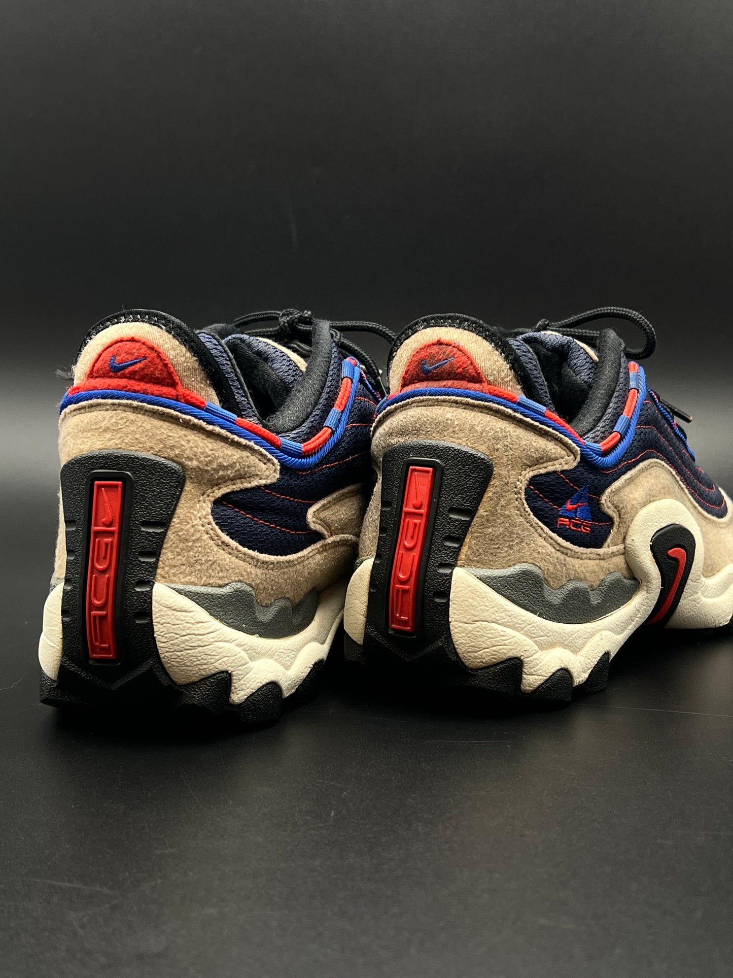 NIKE AIR SKARN ACG SAND BOOTS