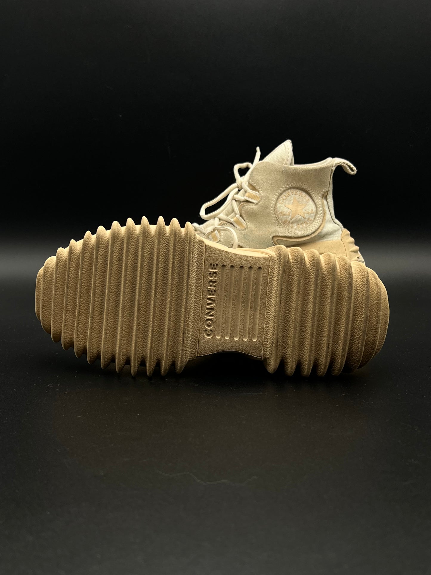 CONVERSE CHUNKY BOOTS