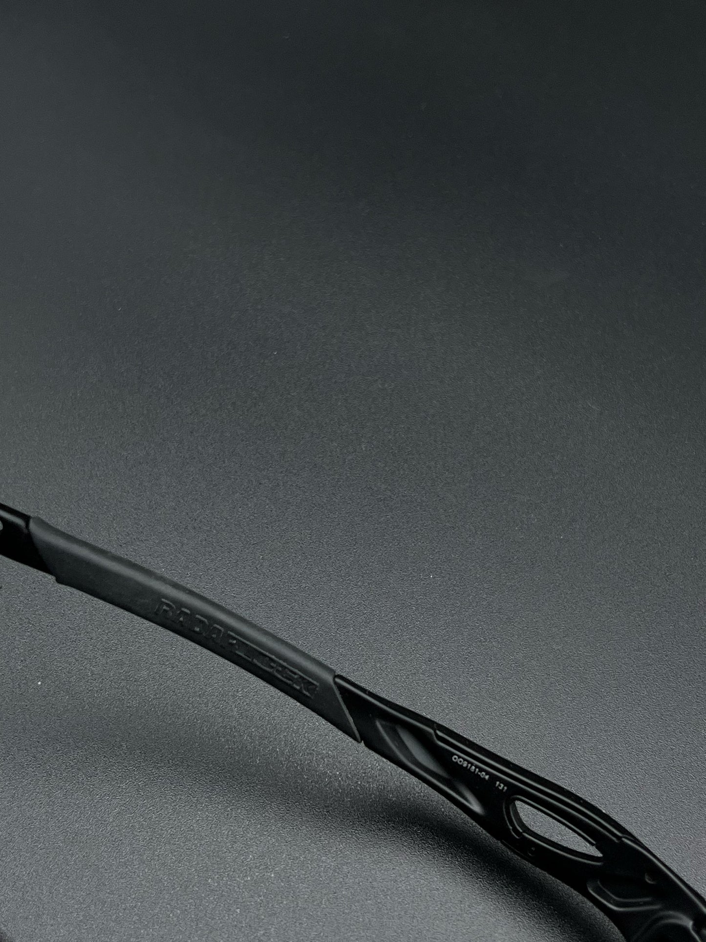 OOKLEY RADARLOCK SUNGLASSES