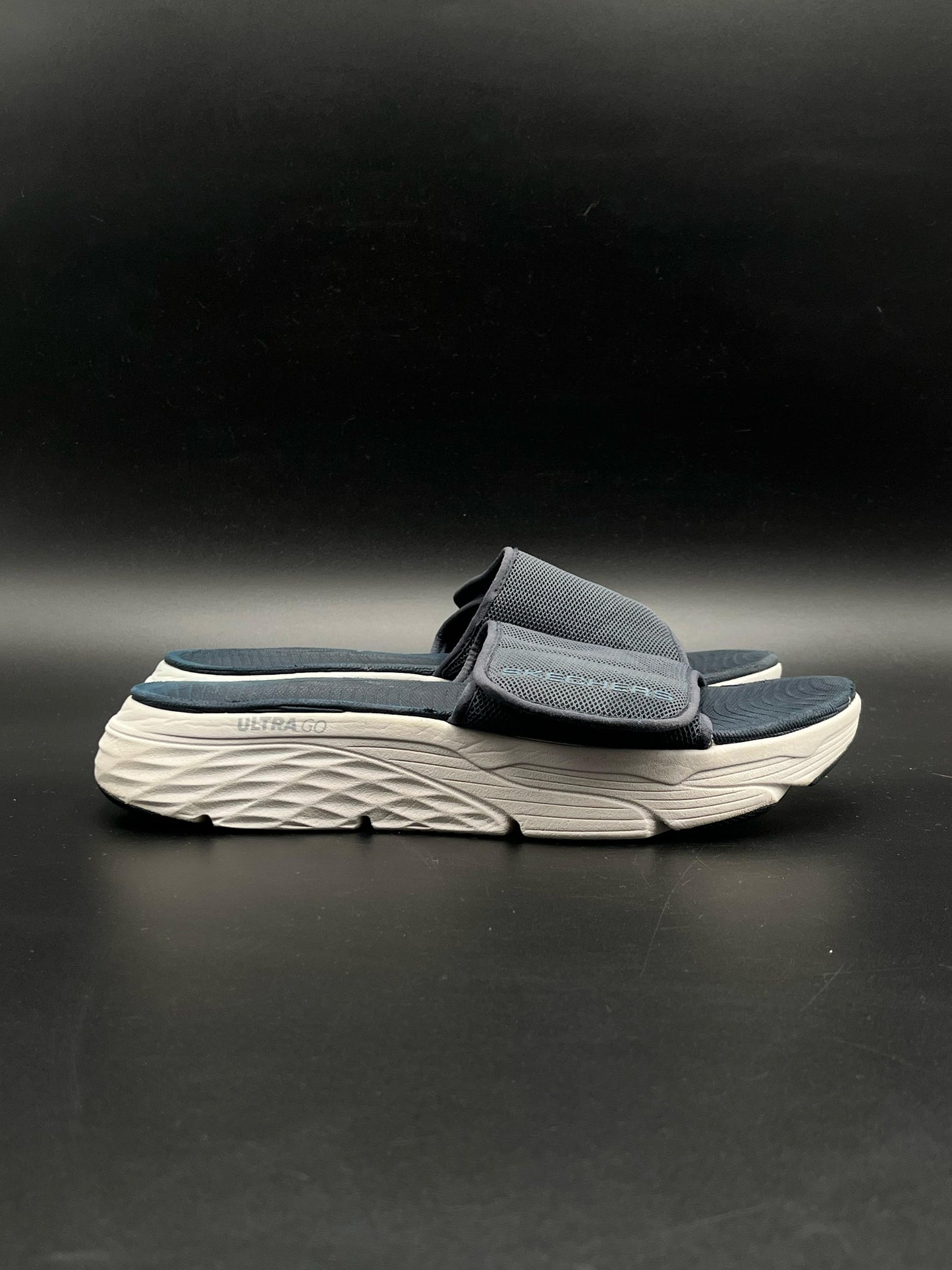 Skechers Ultra Go Slides