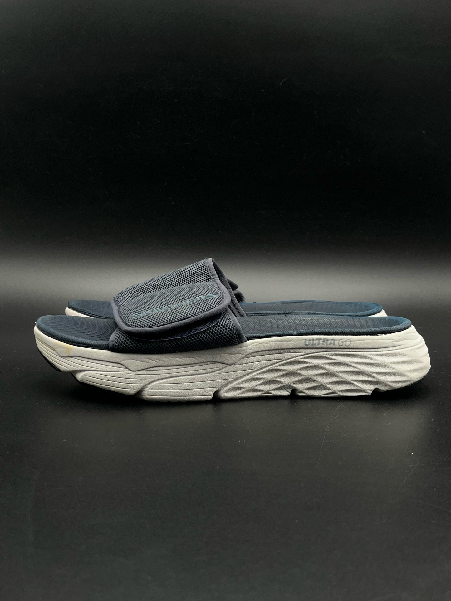 Skechers Ultra Go Slides