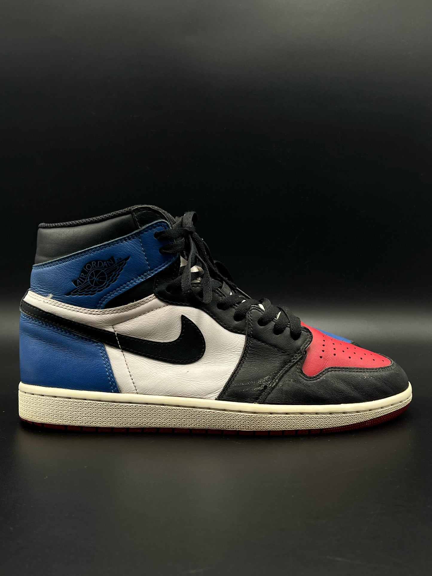 Nike Air Jordan 1 Retro Top 3