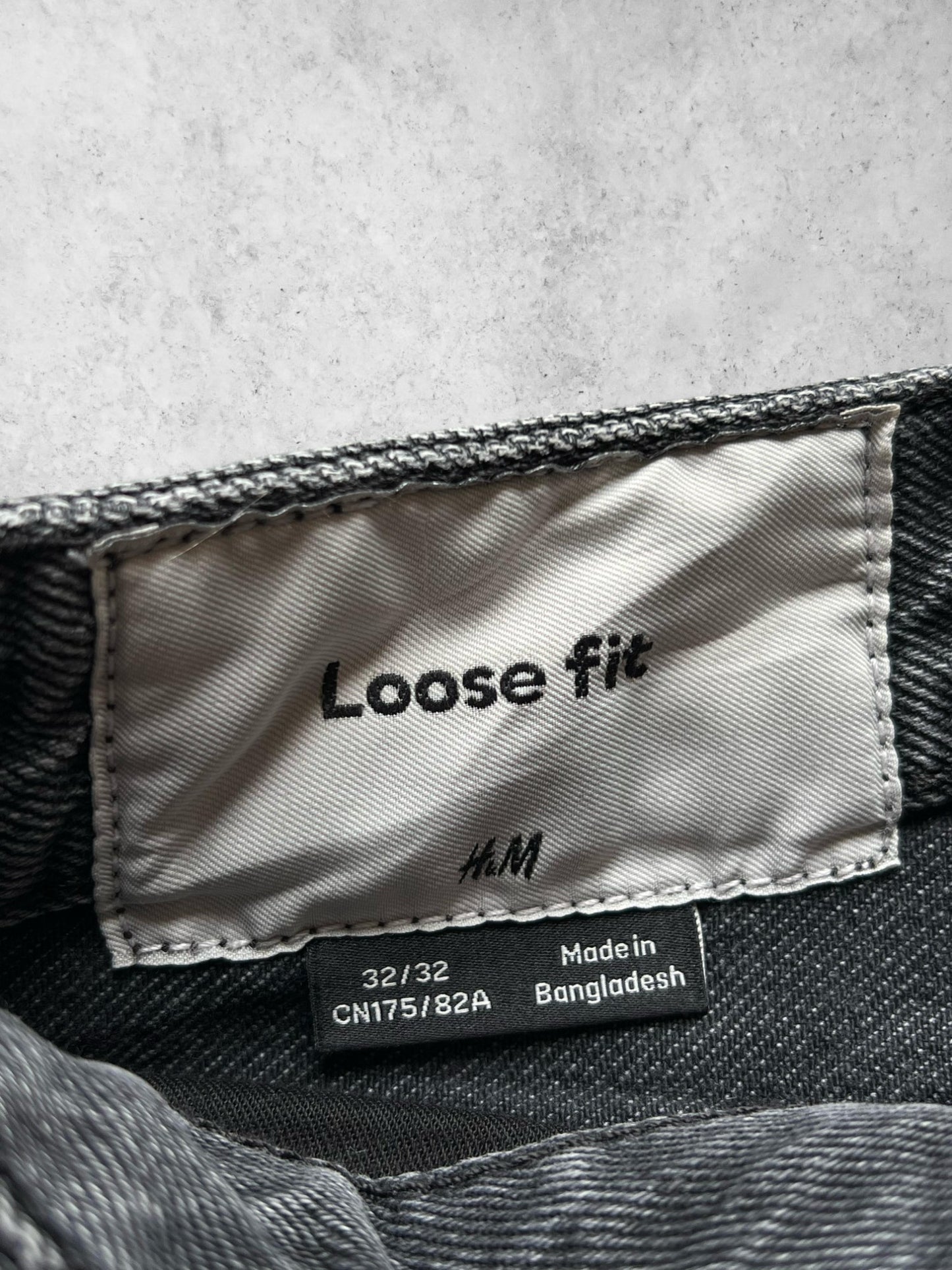 H&M LOOSE FIT GREY WASHED DENIM PANTS