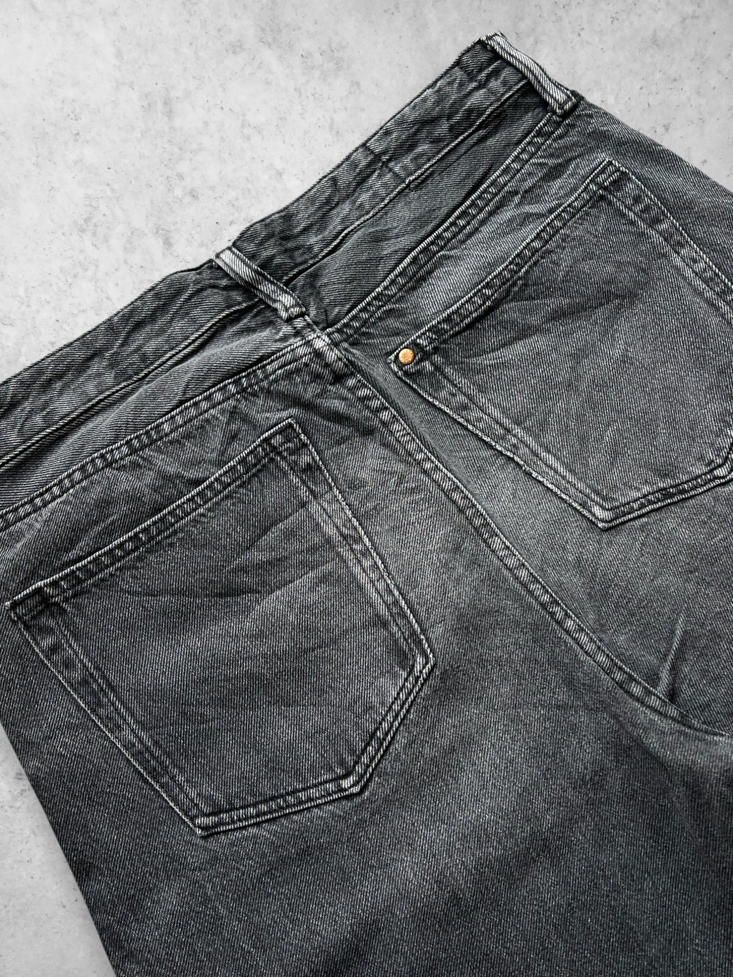 H&M LOOSE FIT GREY WASHED DENIM PANTS