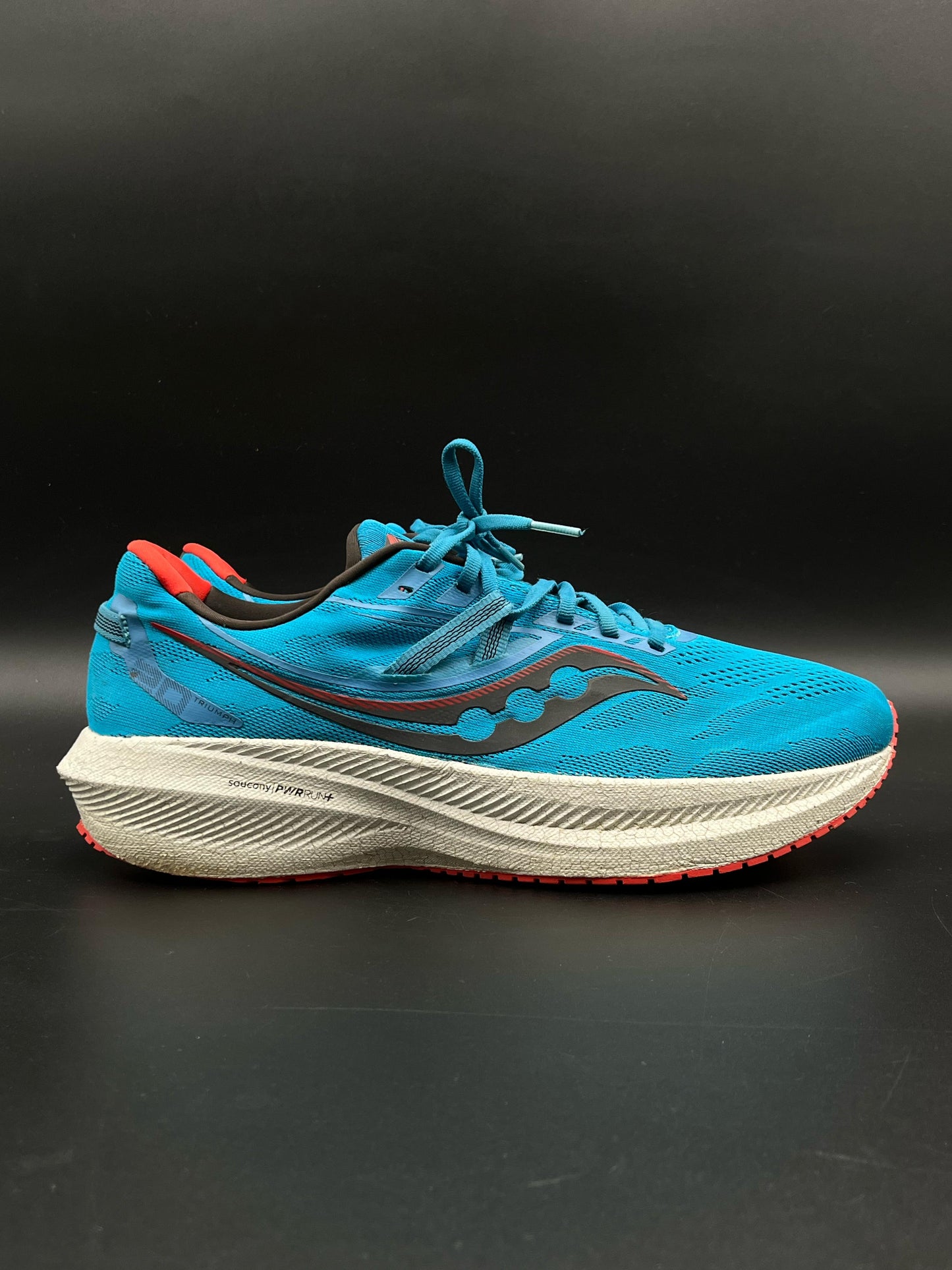 SAUCONY TRIUMPH 20