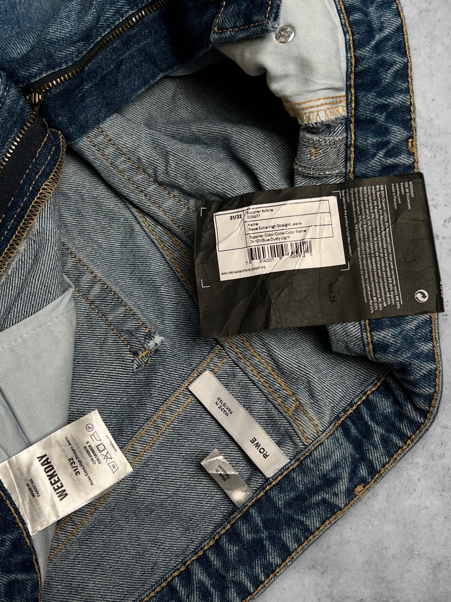 WEEKDAY RELAXED FIT DENIM PANTS