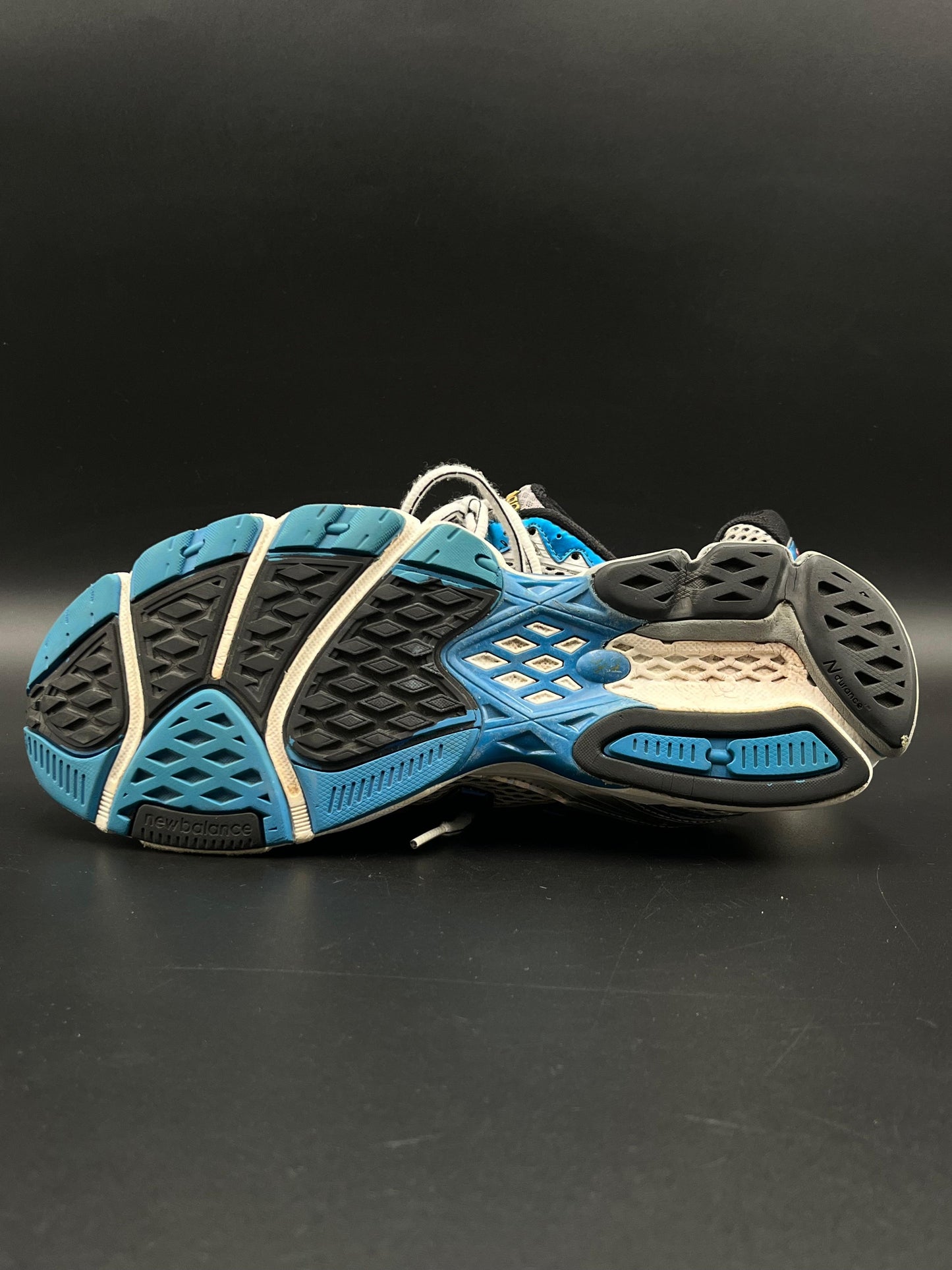NEW BALANCE M880 BS