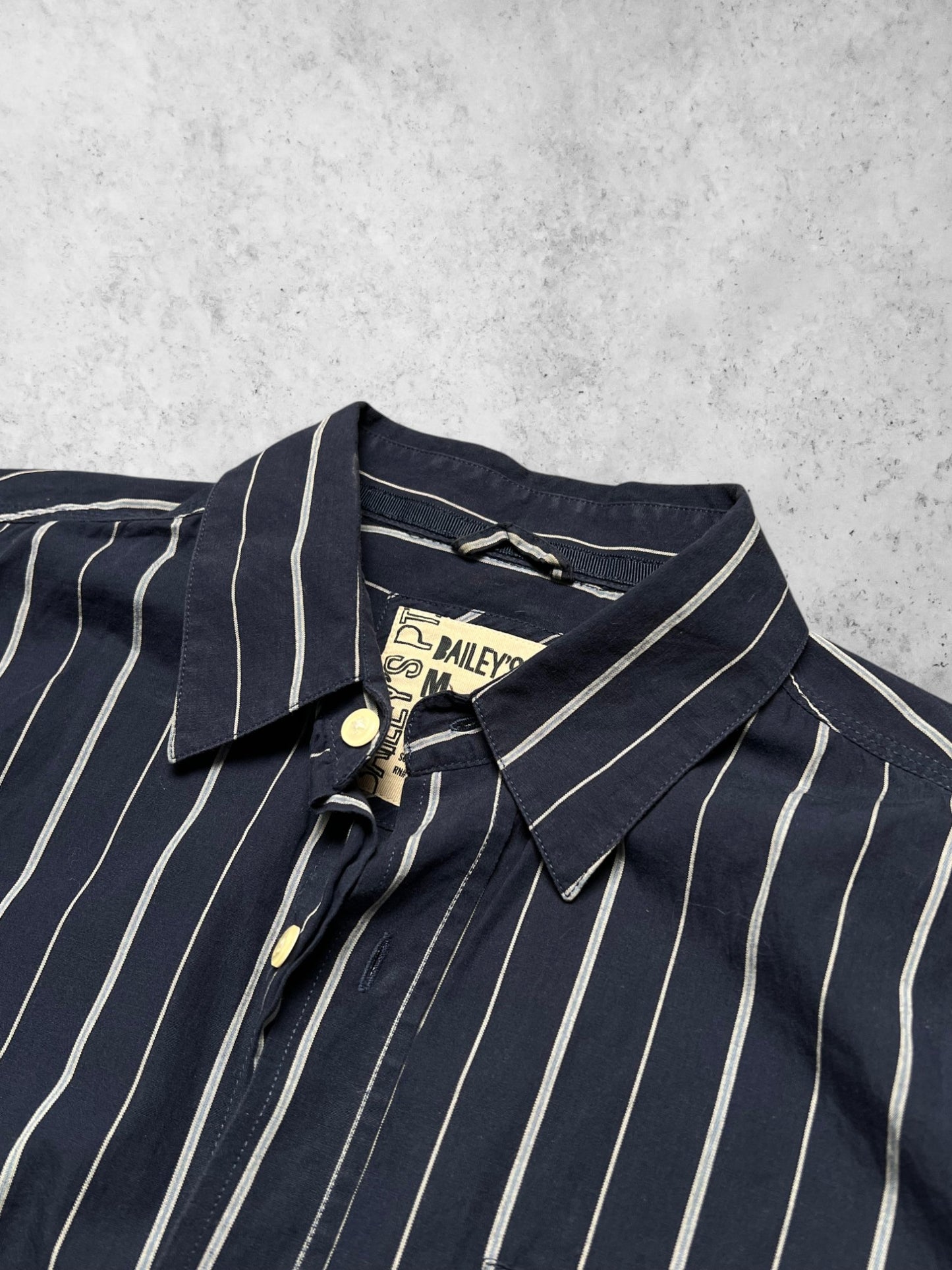 BAILEY'S MT Lining Casual Button Down