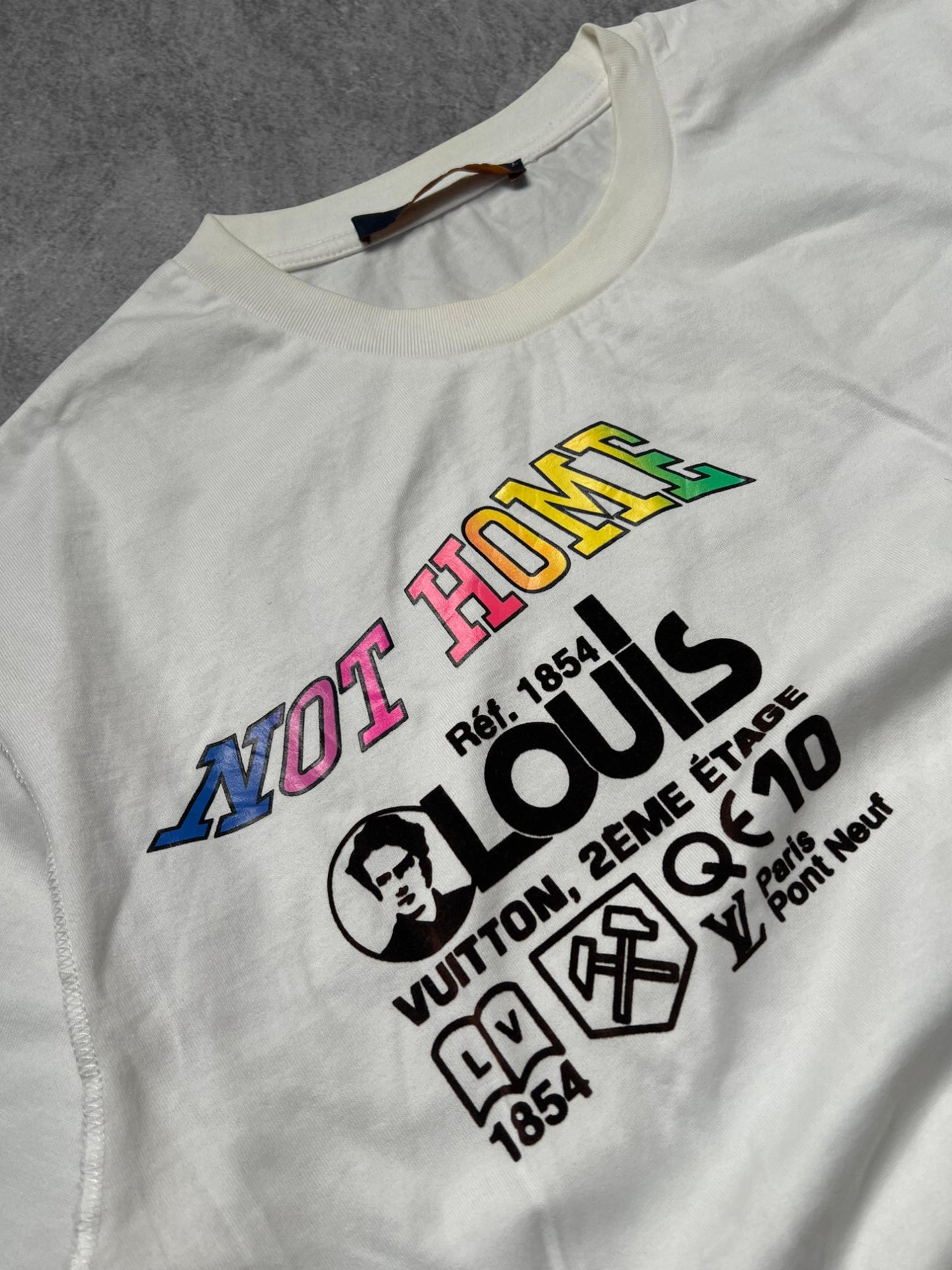 LOUIS VUITTON Printed Tee