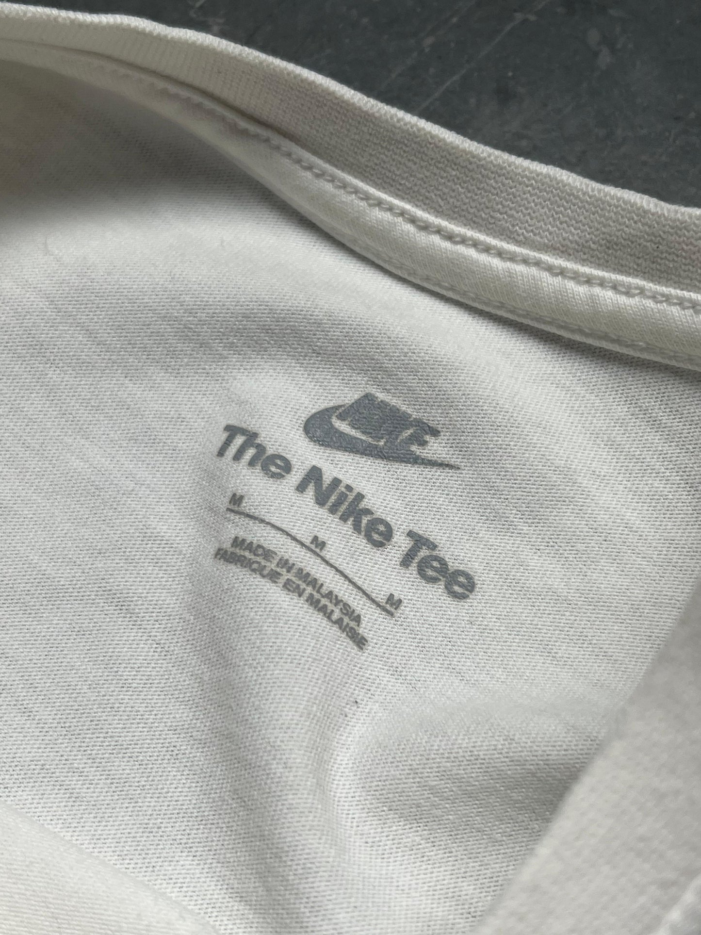 Nike Basic Logo Tee