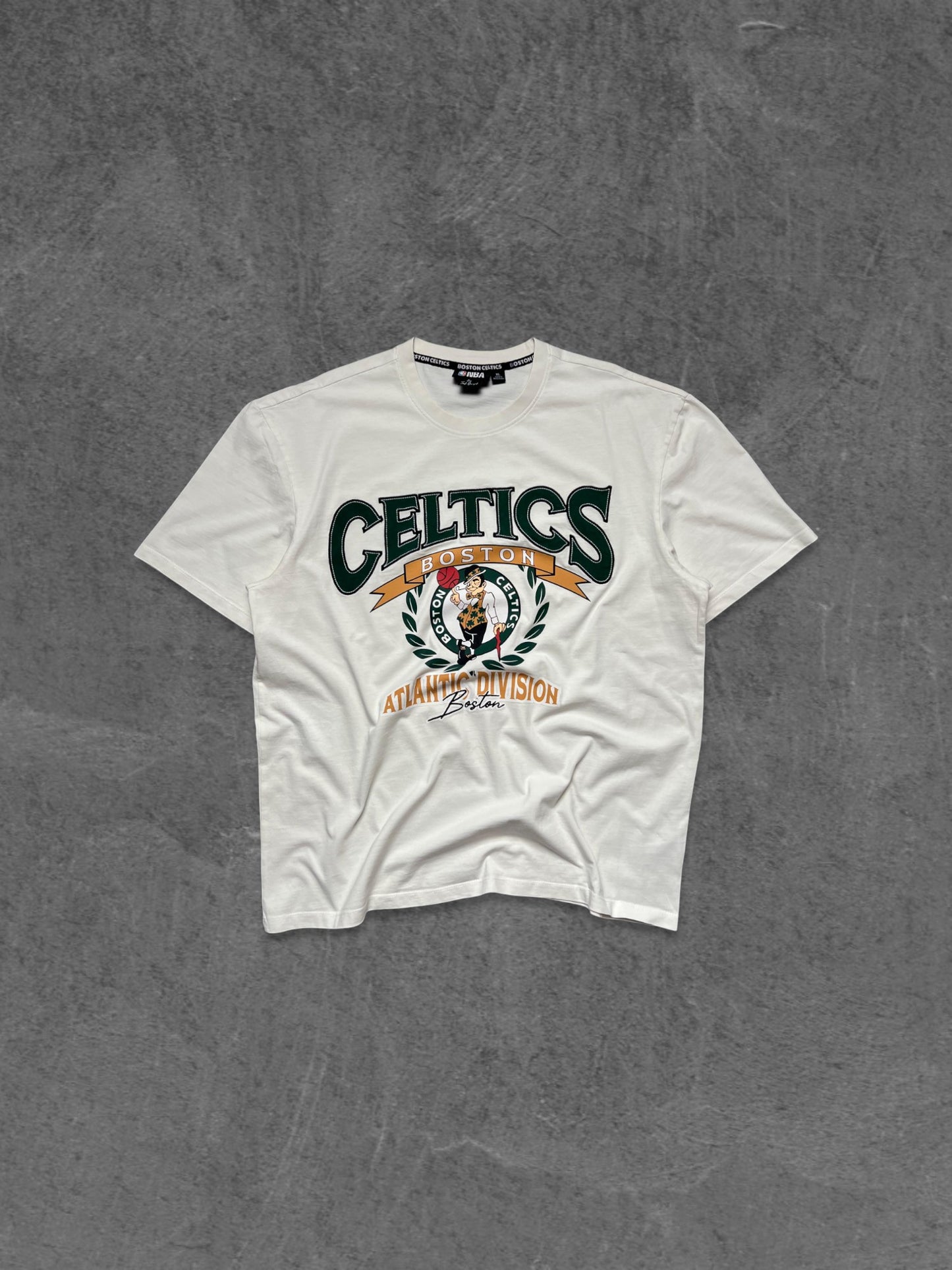 NBA CELTICS Official Merch Tee