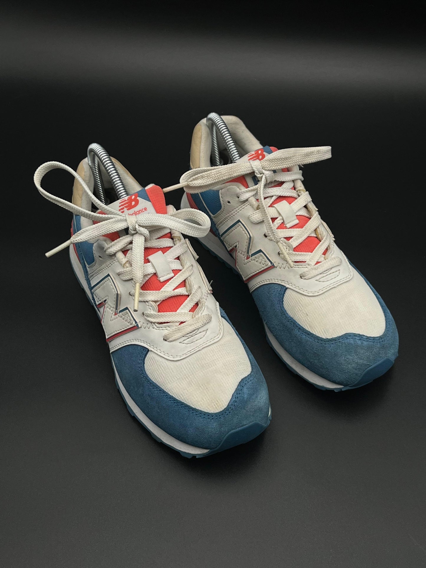 NB 574 V2 MAKO BLUE/TORO RED