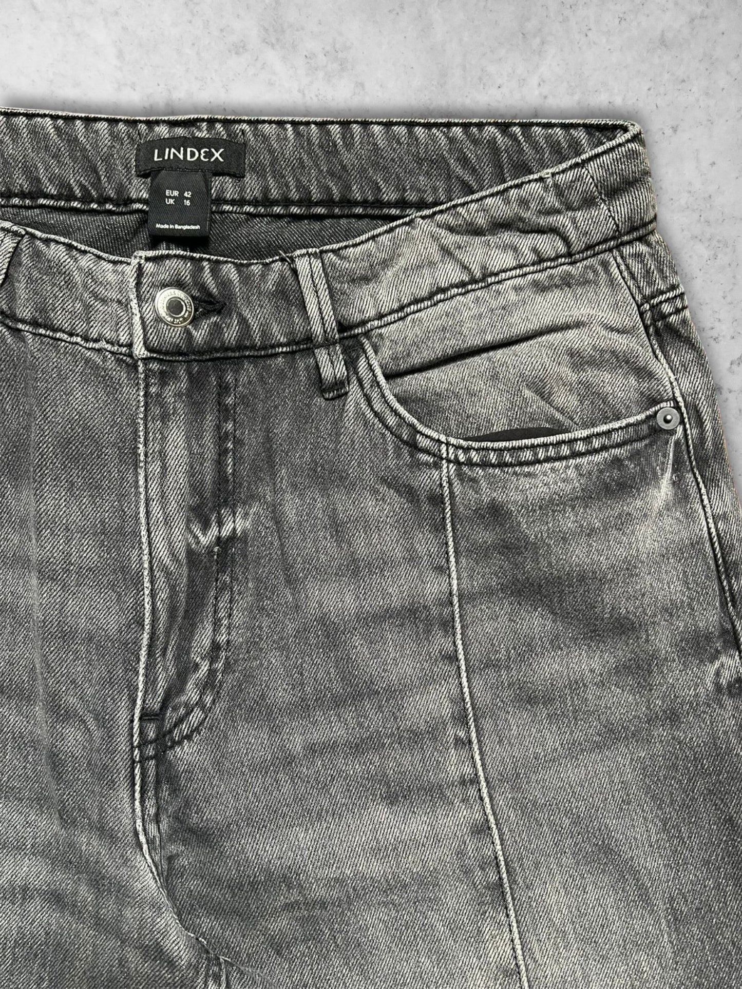 LINDEX GREY SUPER BAGGY JEANS