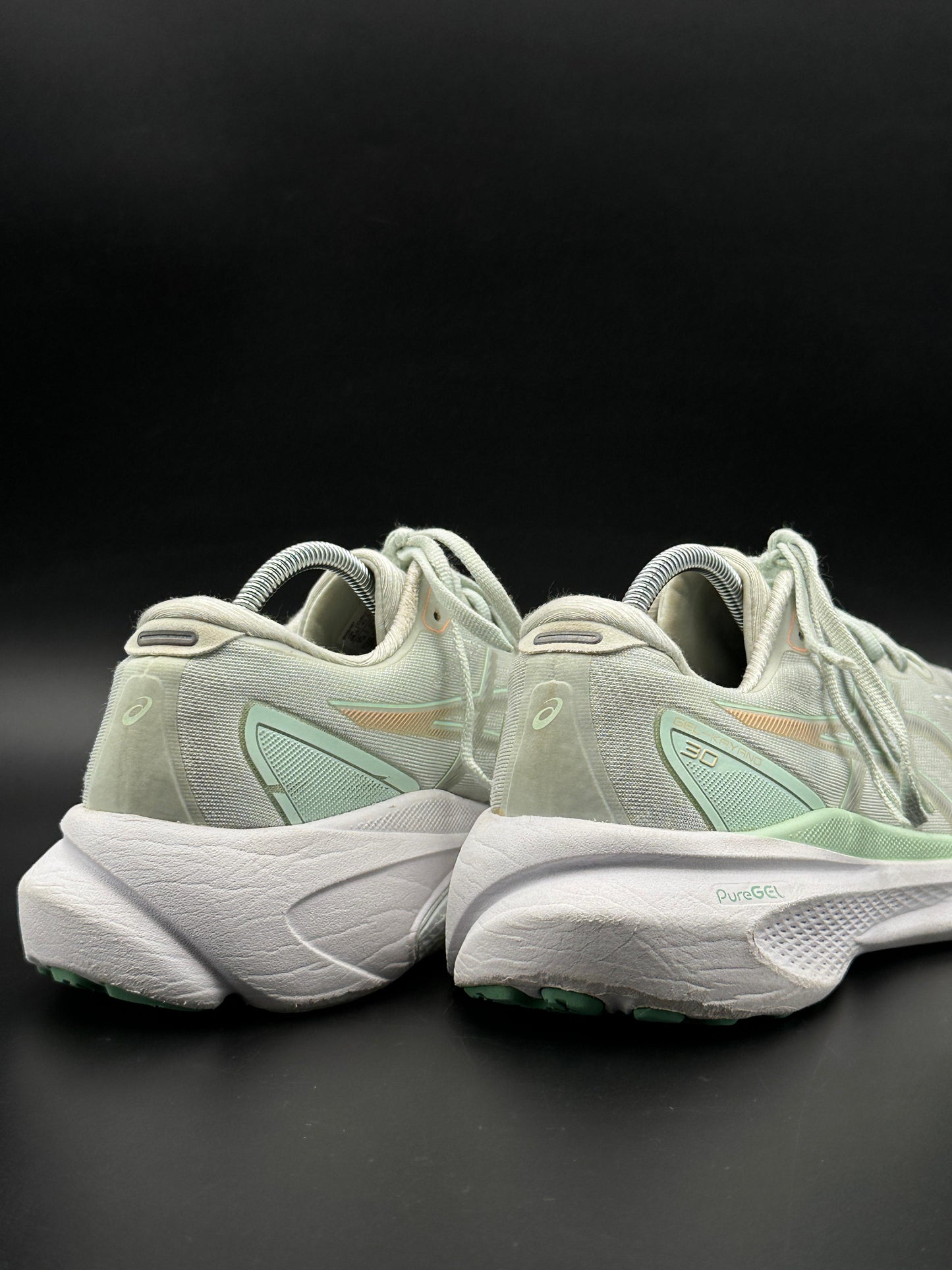ASICS GEL KAYANO 30