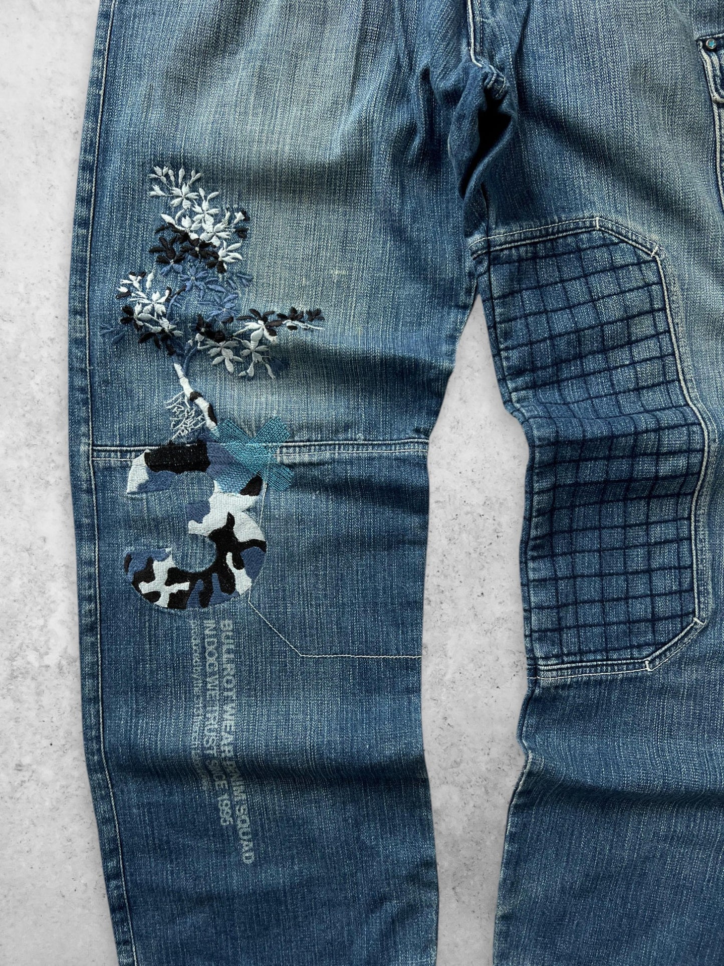 BULLROT EMBROIDERED RELAXED FIT DENIM PANTS