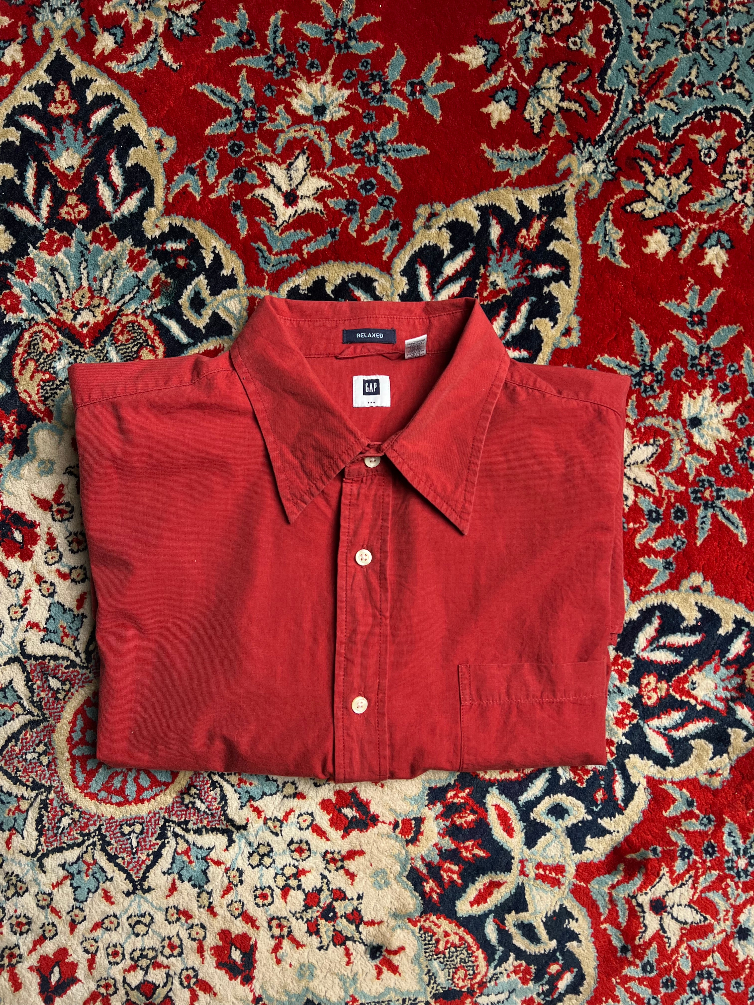 GAP CASUAL BUTTON DOWN SHIRT