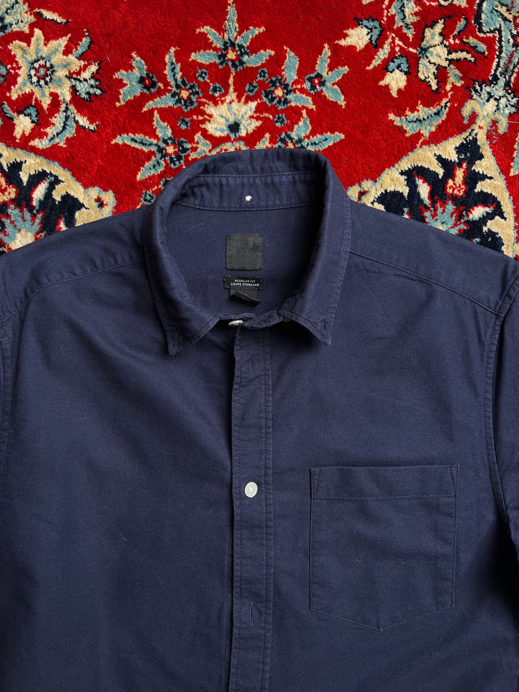 H&M BUTTON DOWN CASUAL SHIRT