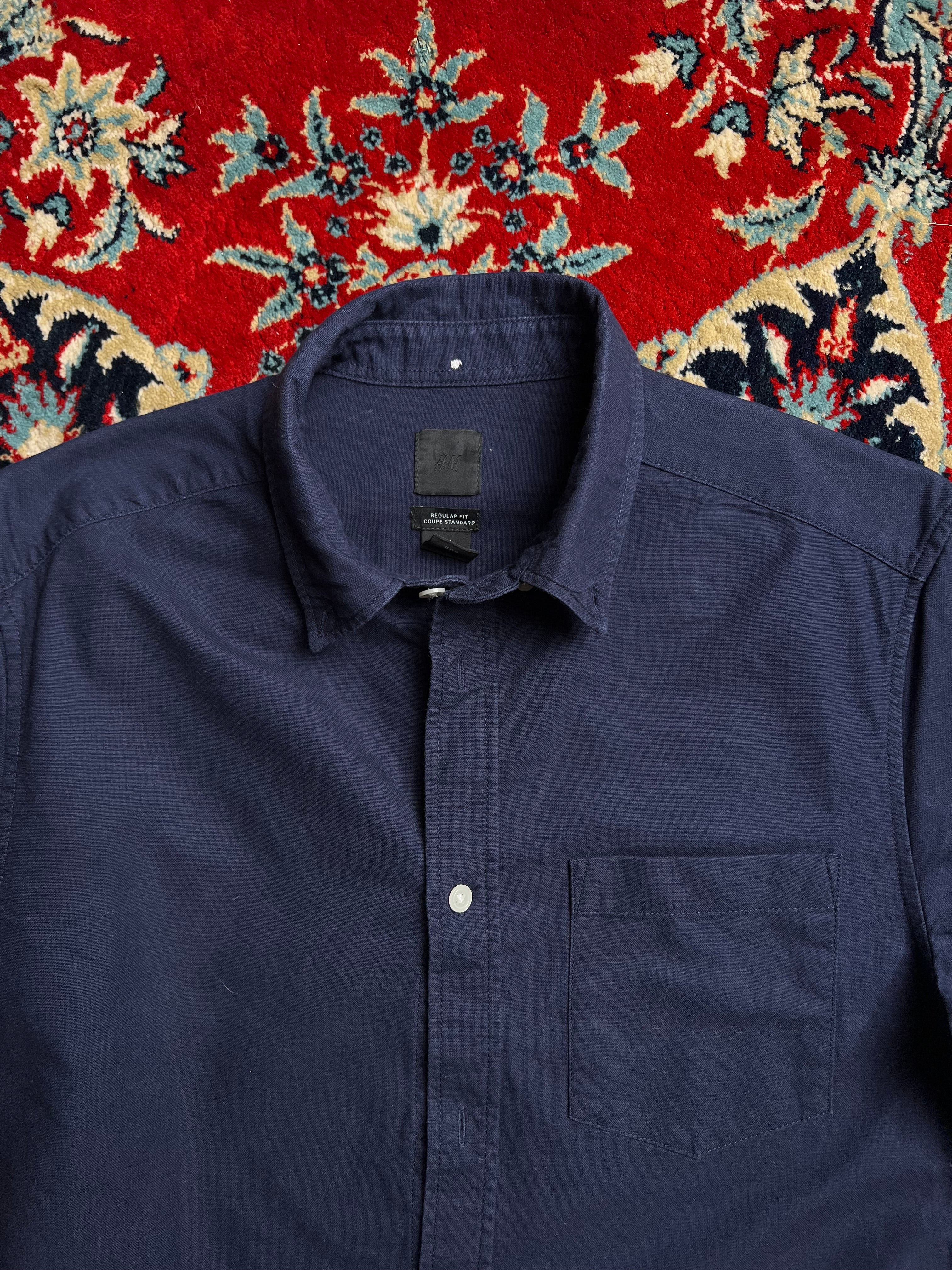 H&M BUTTON DOWN CASUAL SHIRT