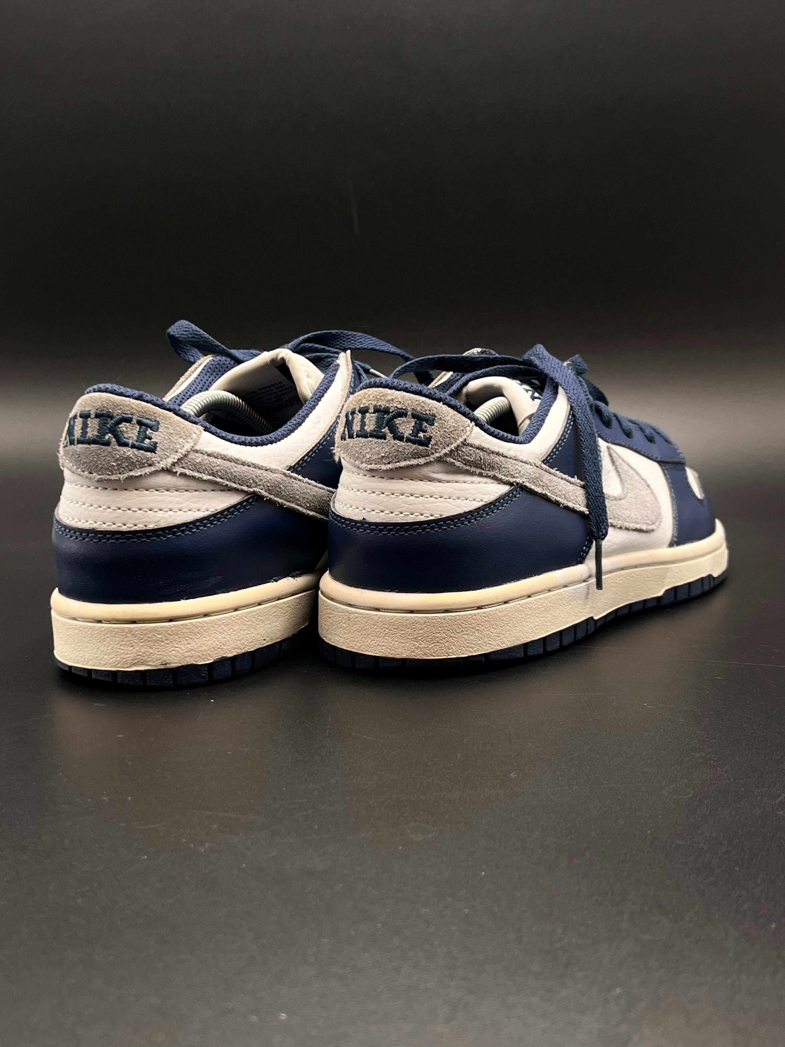 NIKE DUNK LOWS MIDNIGHT NAVY