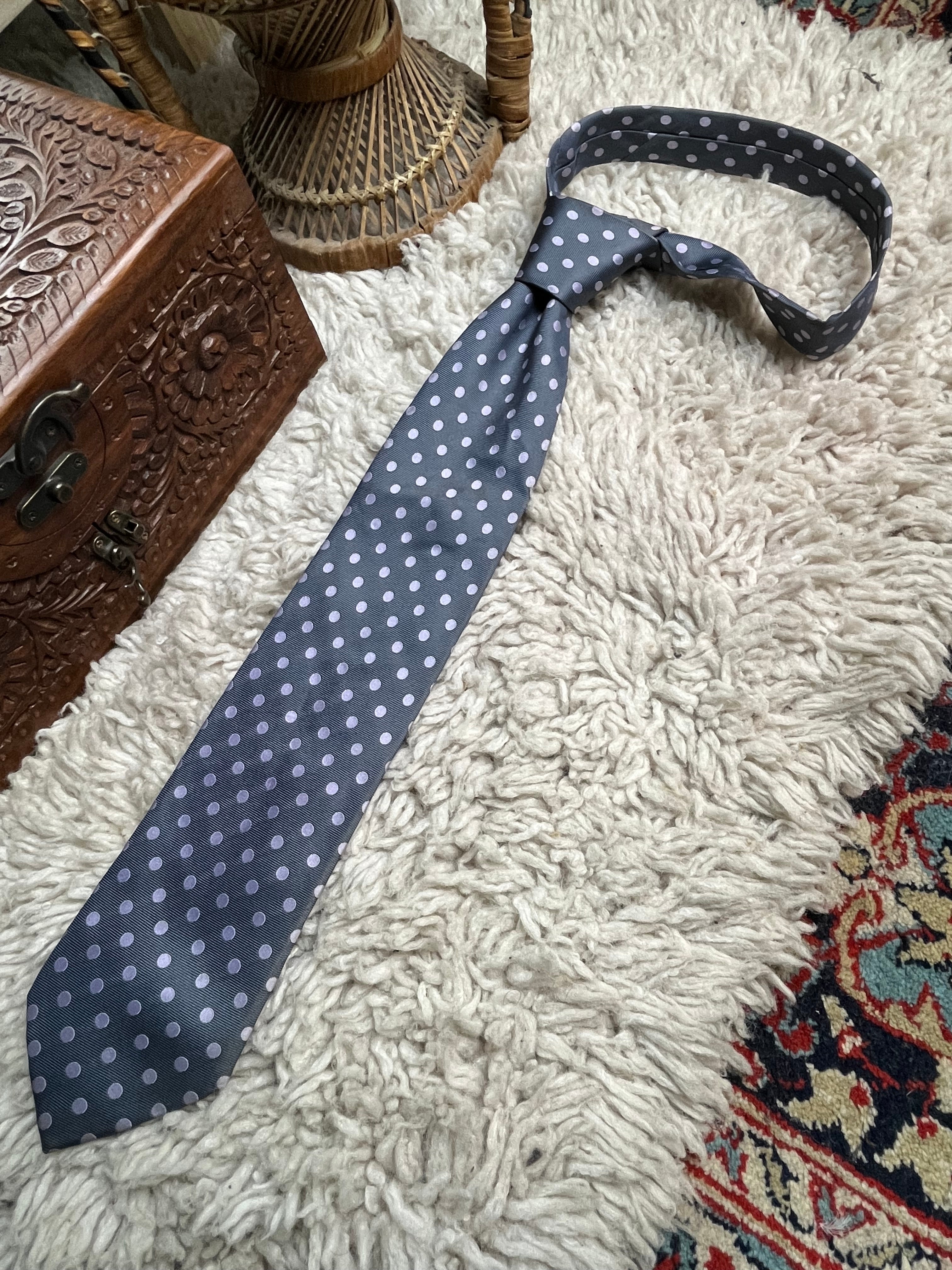 MARKS N SPENCER ITALIAN MADE LUXURY PURE SILK POLKA DOT TIE