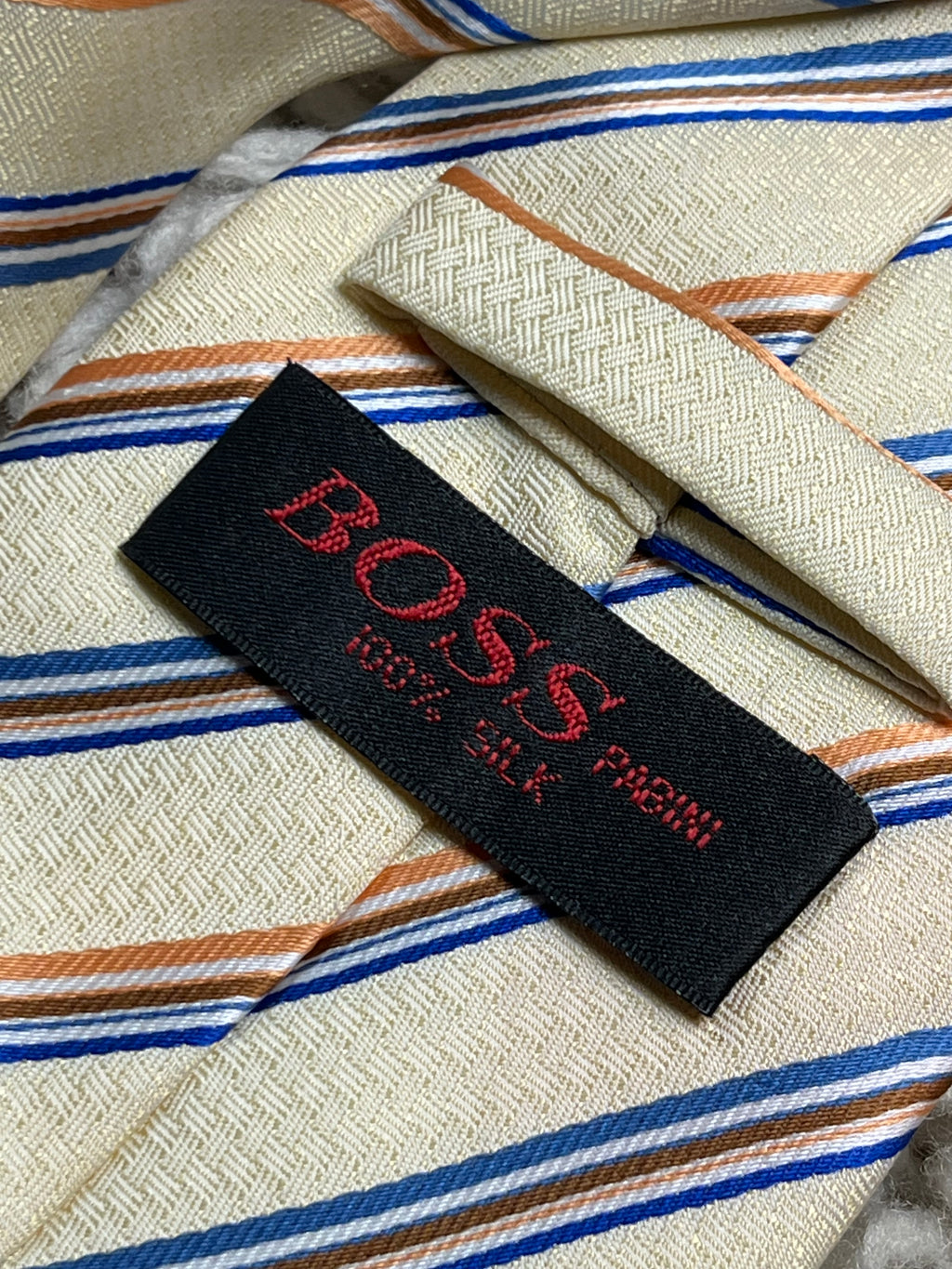 HUGO BOSS PABINI HAND MADE PURE SILK TIE