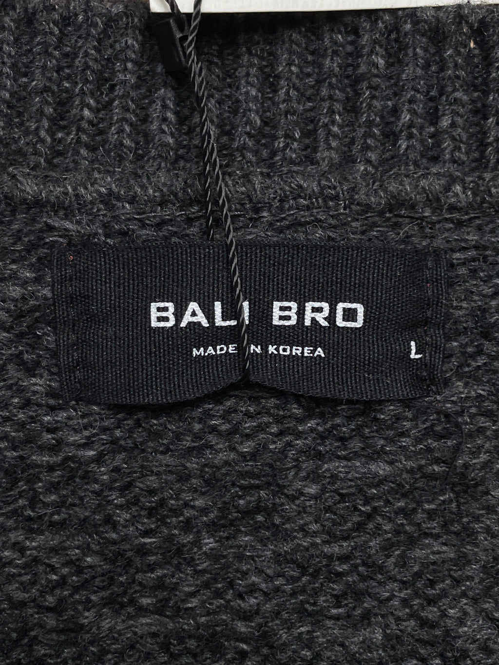 Bali Bro KNITTED GREY SWEATER
