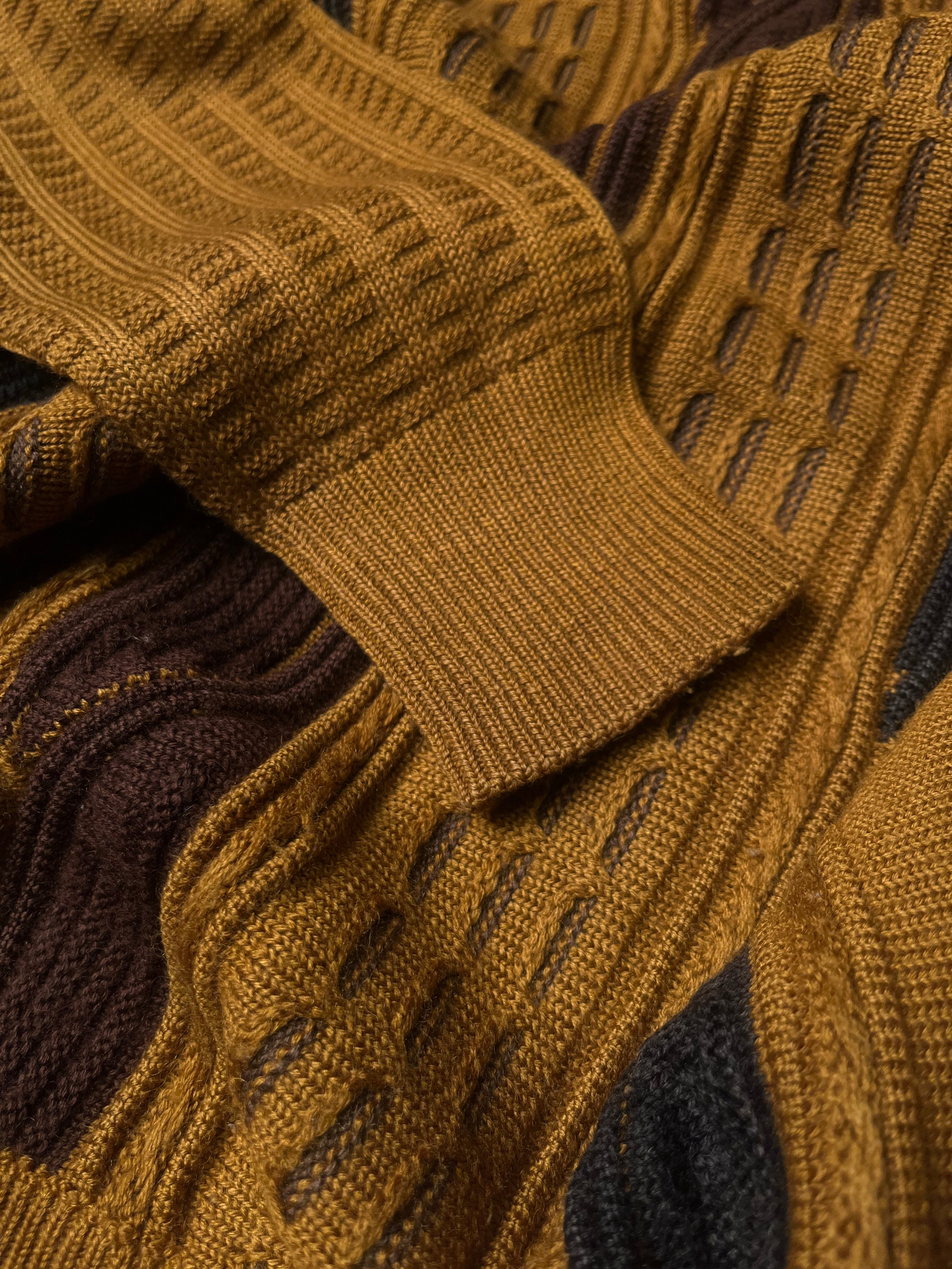 Crocodile Heavyweight Knitted Sweater