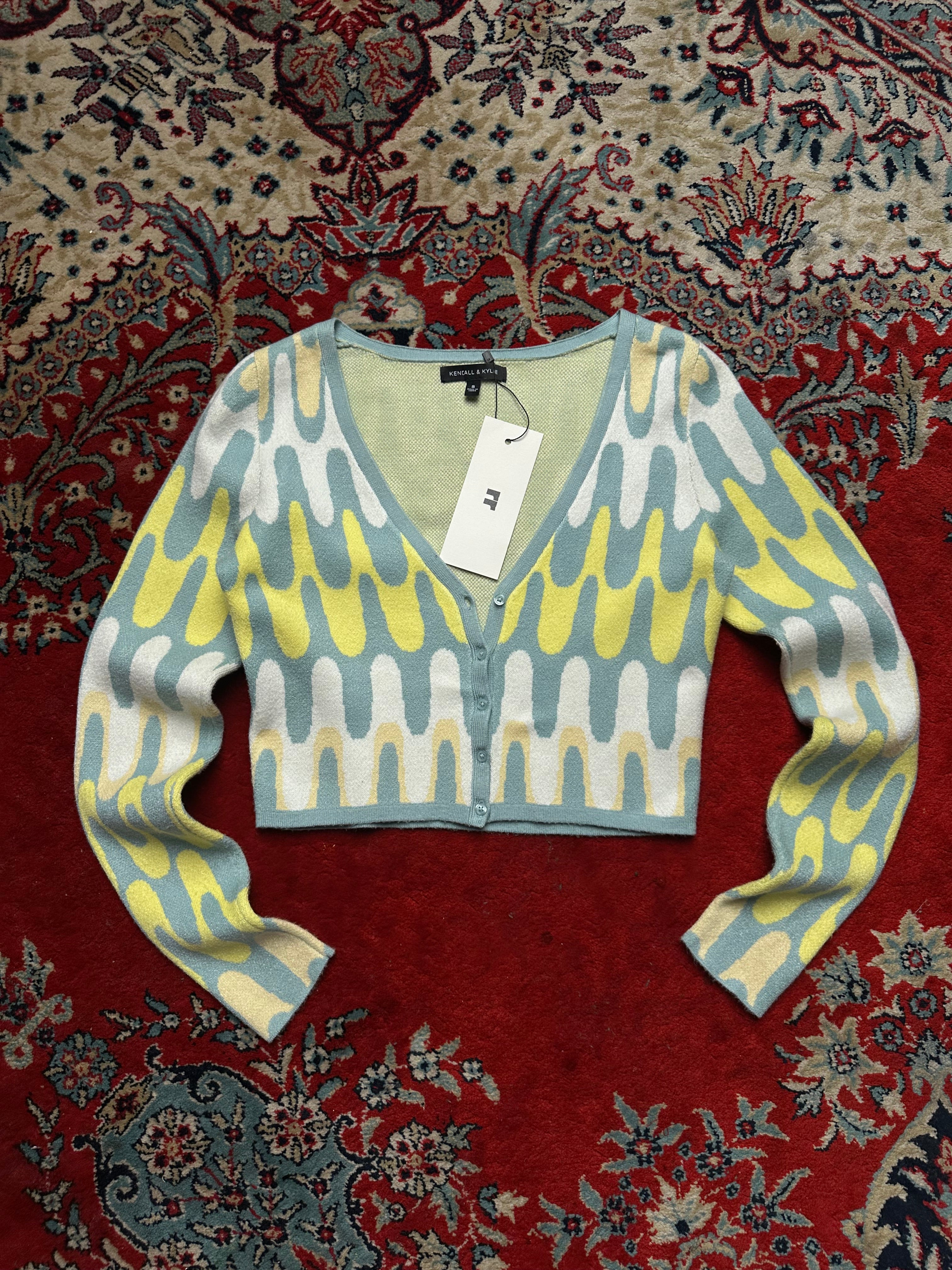 KENDALL & KYLIE PRINTED SLIM FIT SWEATER