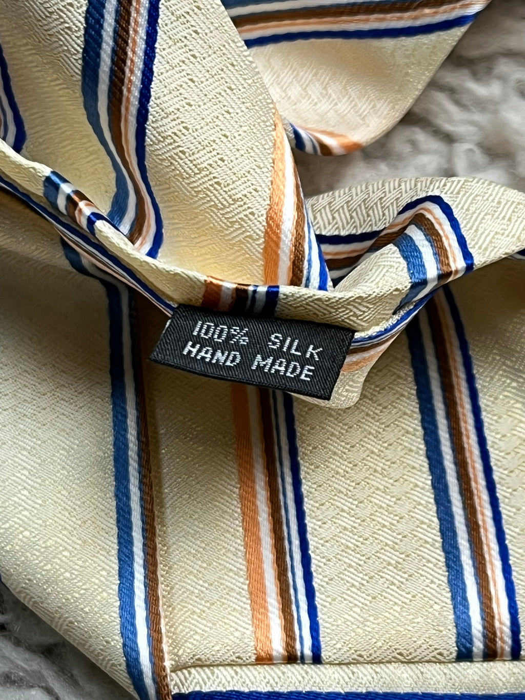 HUGO BOSS PABINI HAND MADE PURE SILK TIE