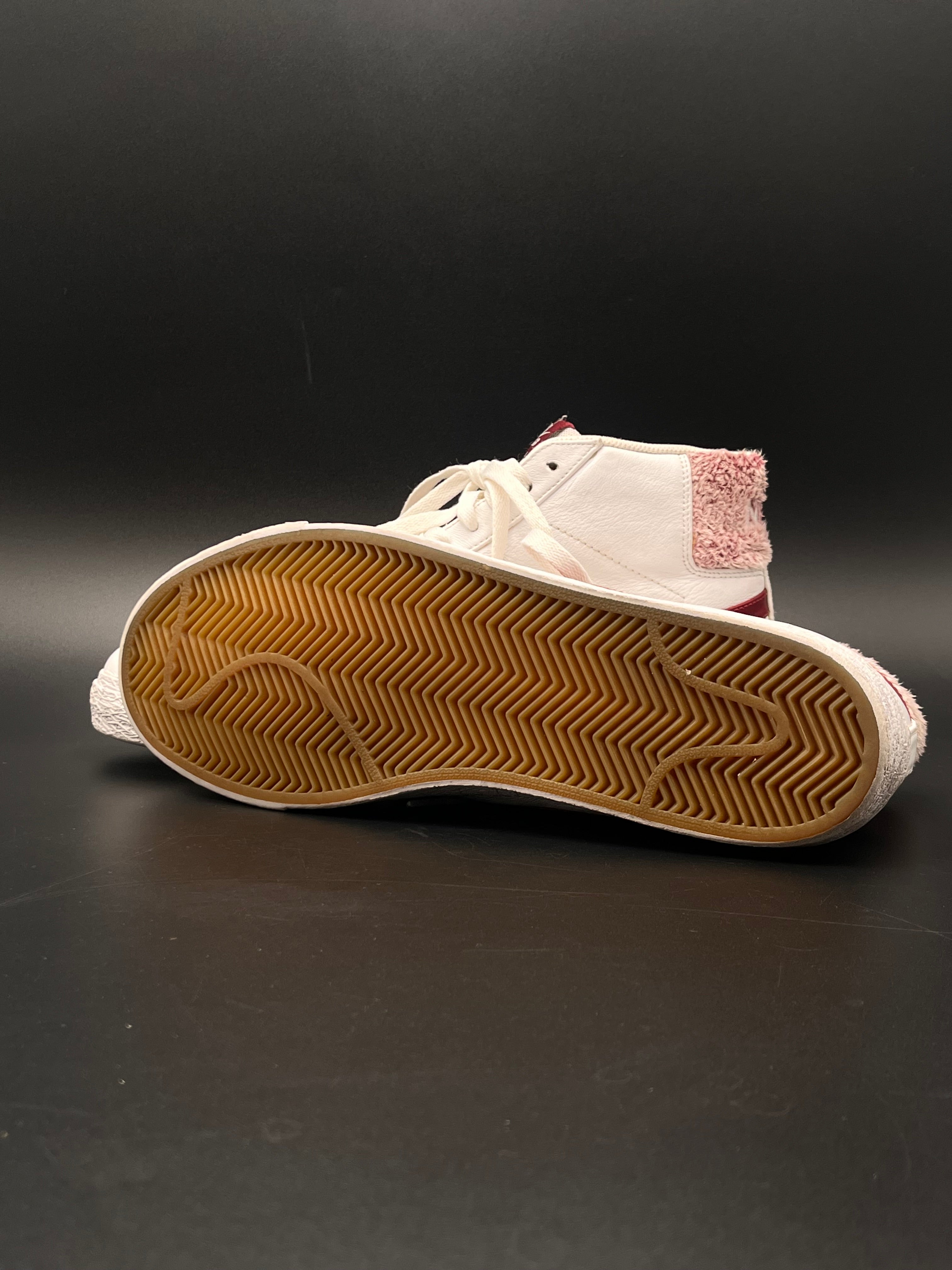 Nike Blazer Mid SB 'Team Red'