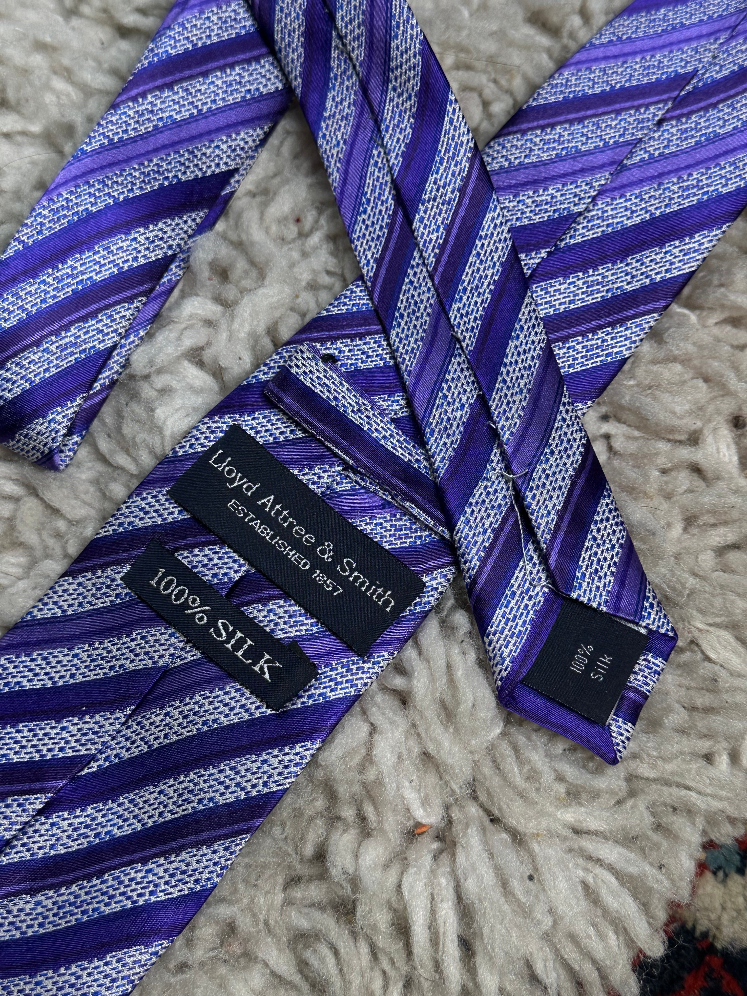 Lloyd Attree & Smith 100% Silk Purple Striped Classic Necktie
