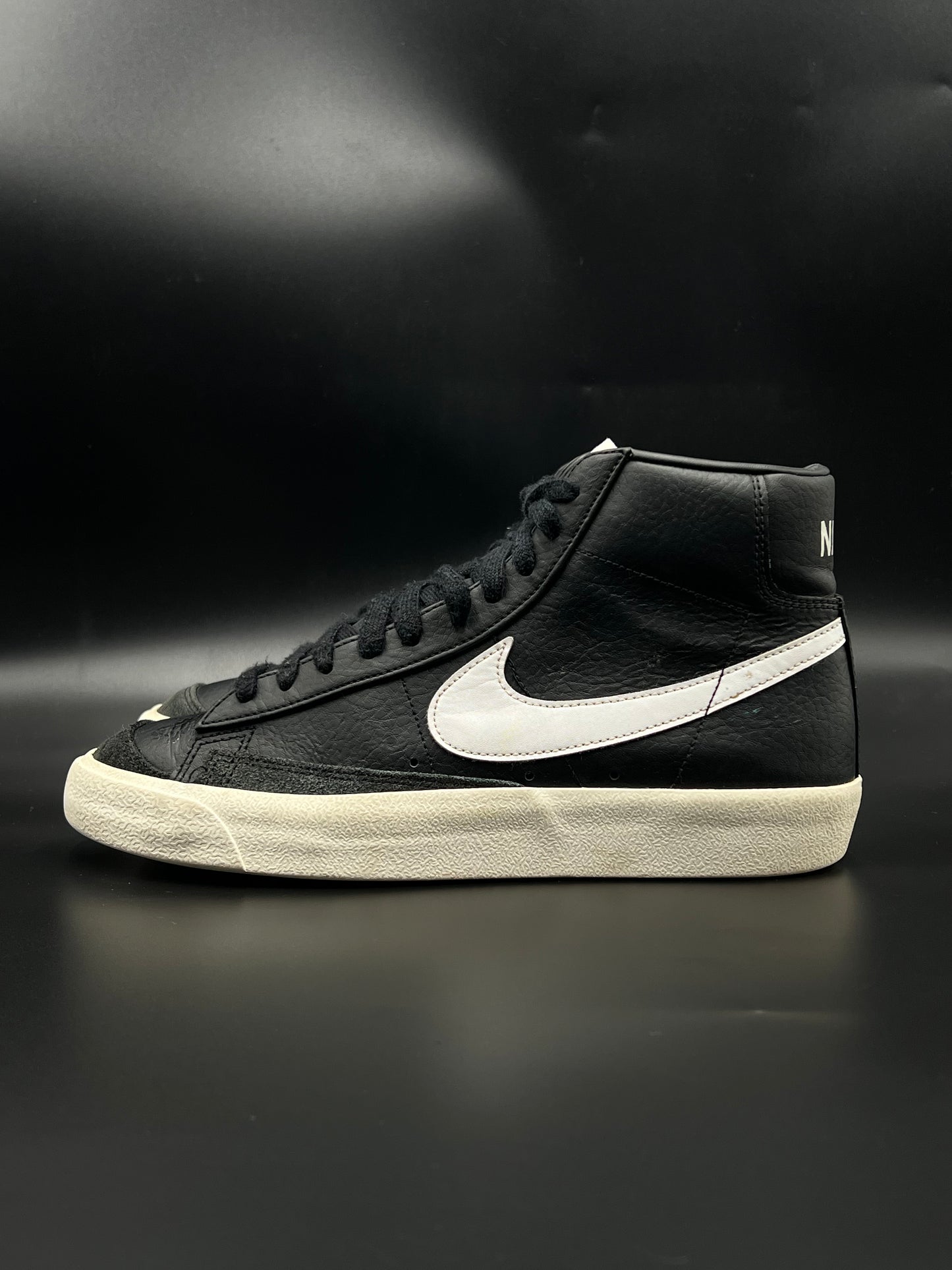 NIKE BLAZERS ‘77 VNTG BLACK/WHITE