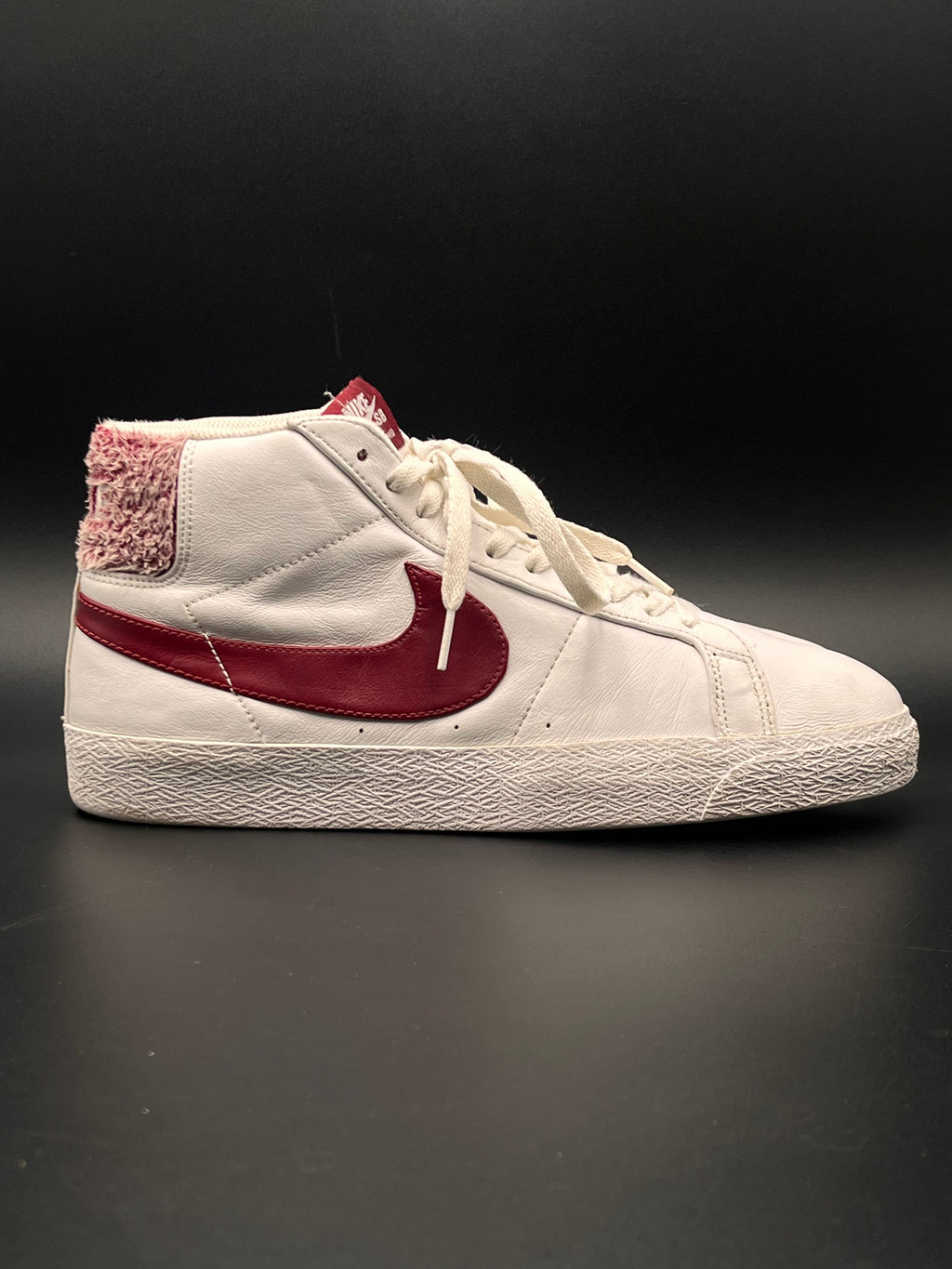 Nike Blazer Mid SB 'Team Red'