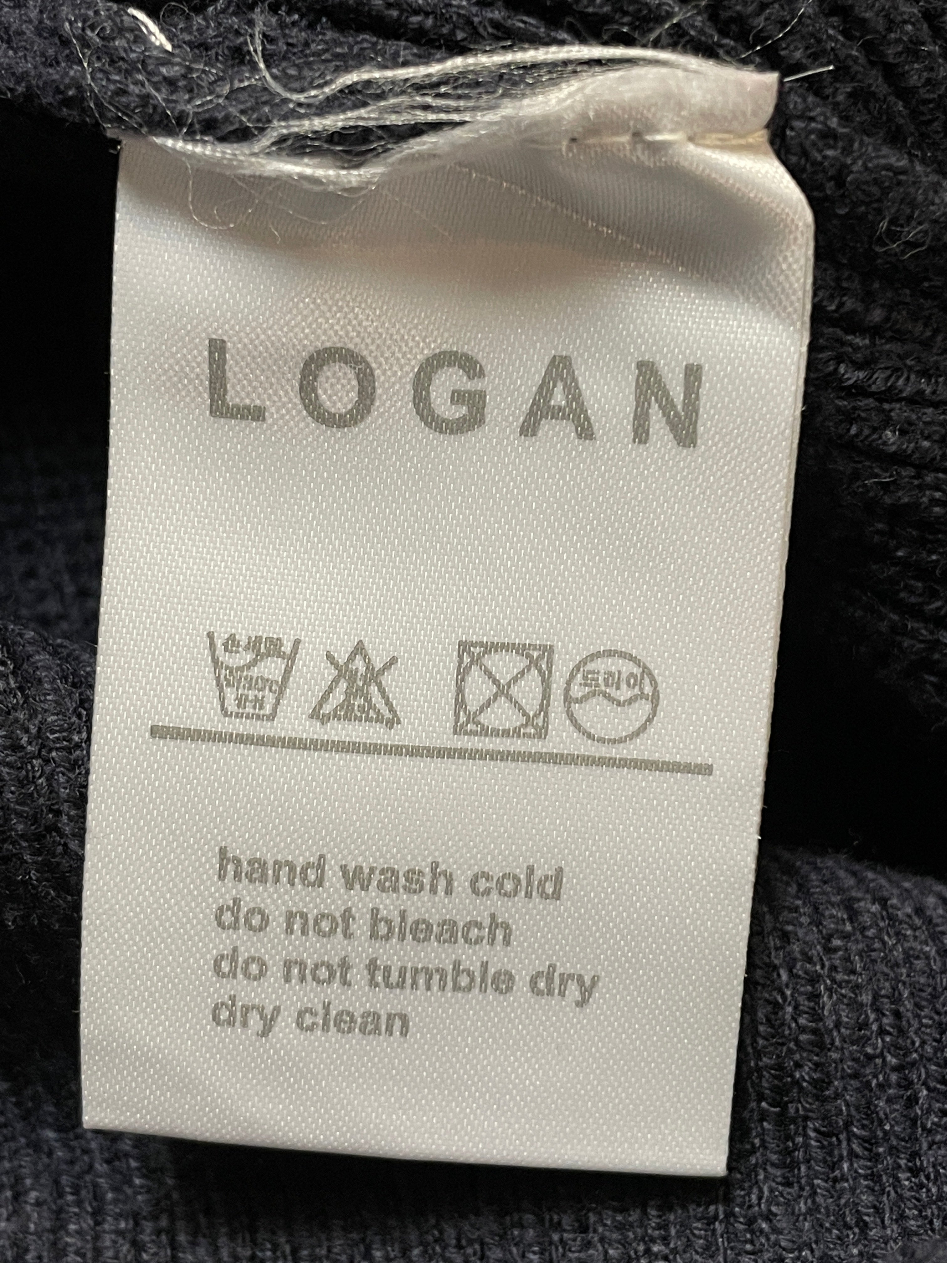 Logan V neck Relaxed Fit Sweater