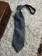 Paul Stuart Handmade 100% Silk Necktie Blue Wavy Dot Pattern Luxury Tie