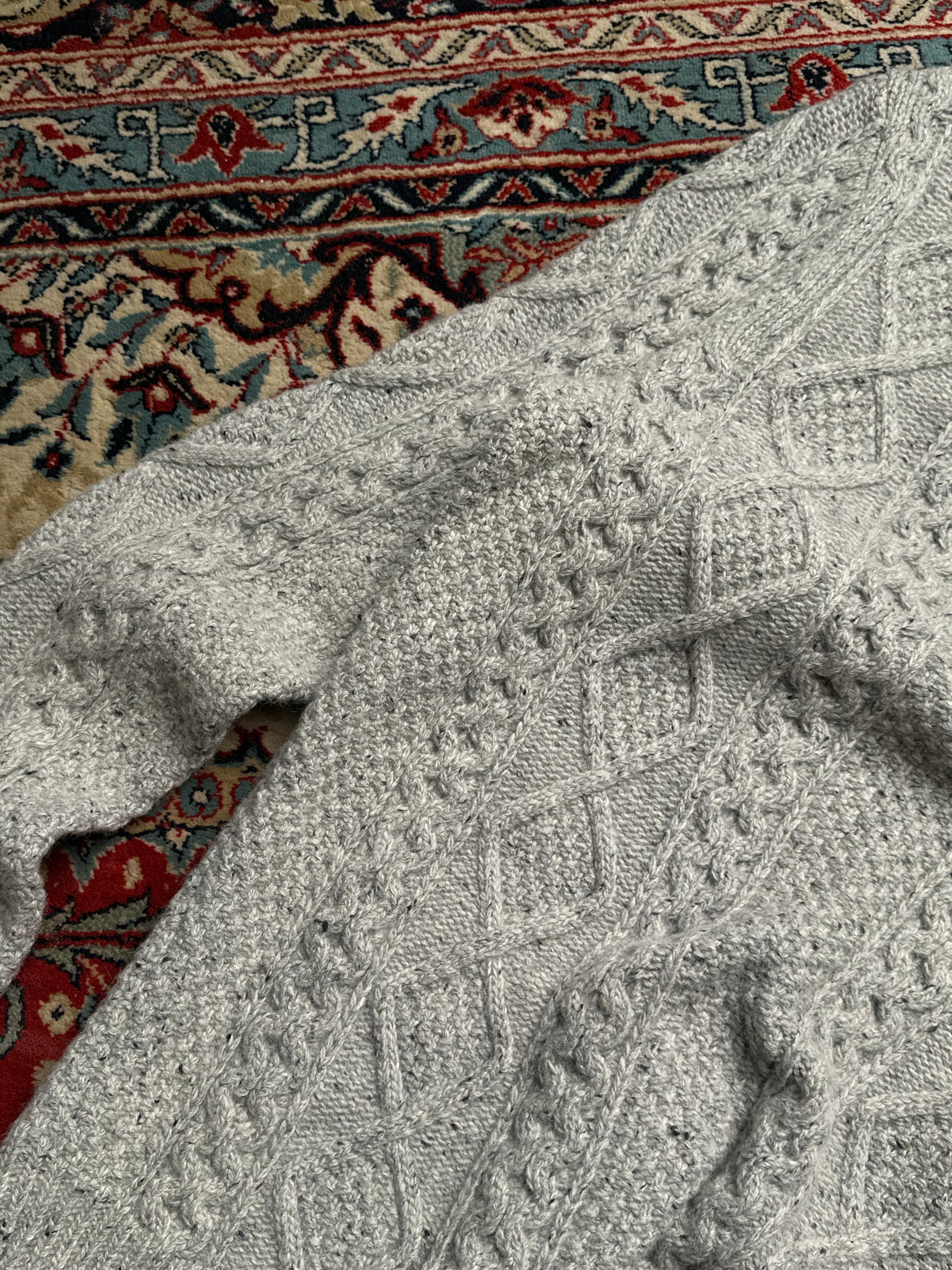 LEVI’s heavyweight cable knit regular fit sweater