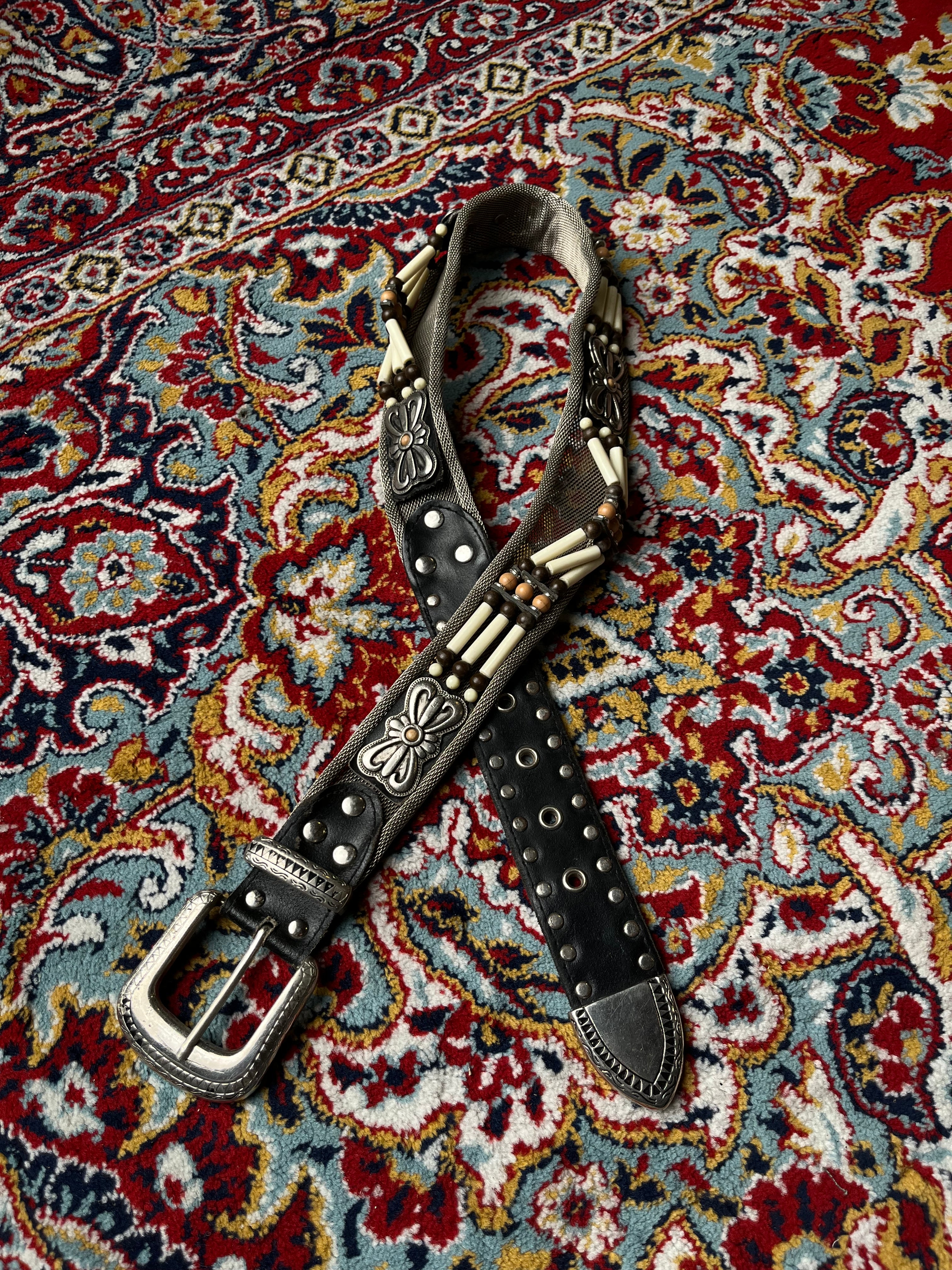 Vintage Southwestern Hairpipe Bone Belt Western Metal Floral Studded Leather Belt
