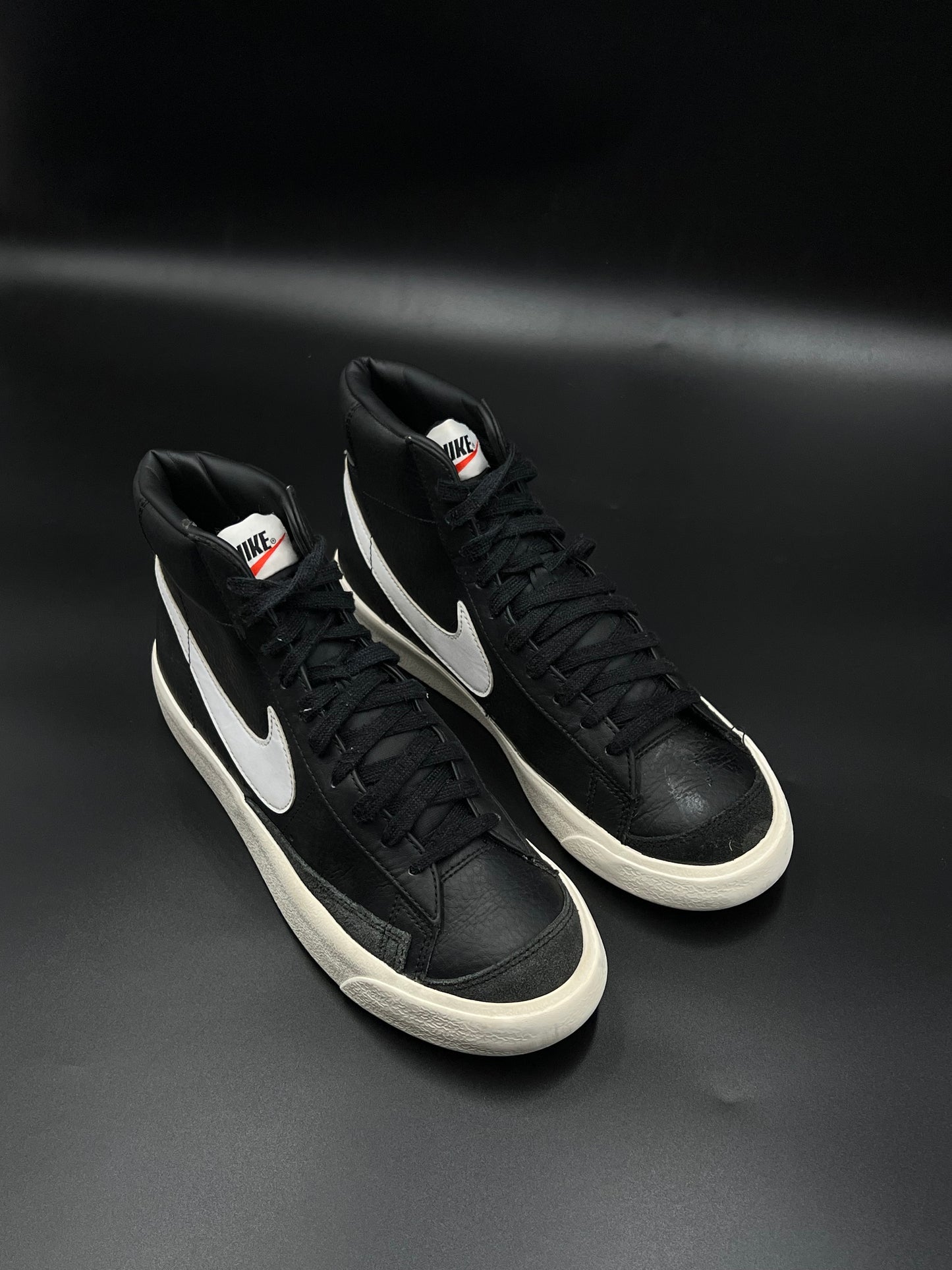 NIKE BLAZERS ‘77 VNTG BLACK/WHITE