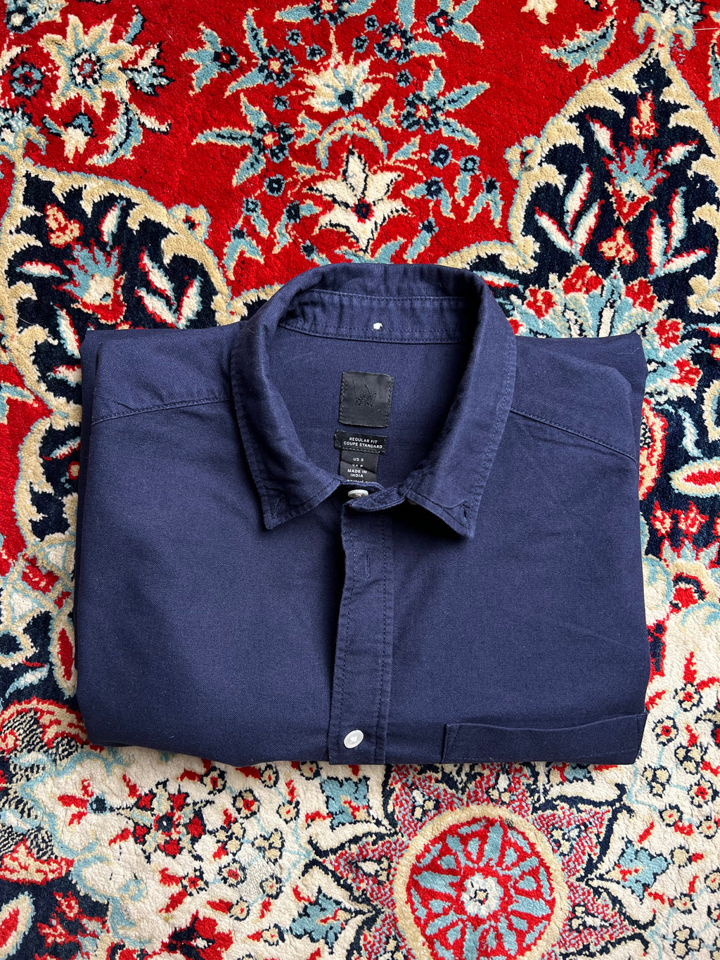 H&M BUTTON DOWN CASUAL SHIRT