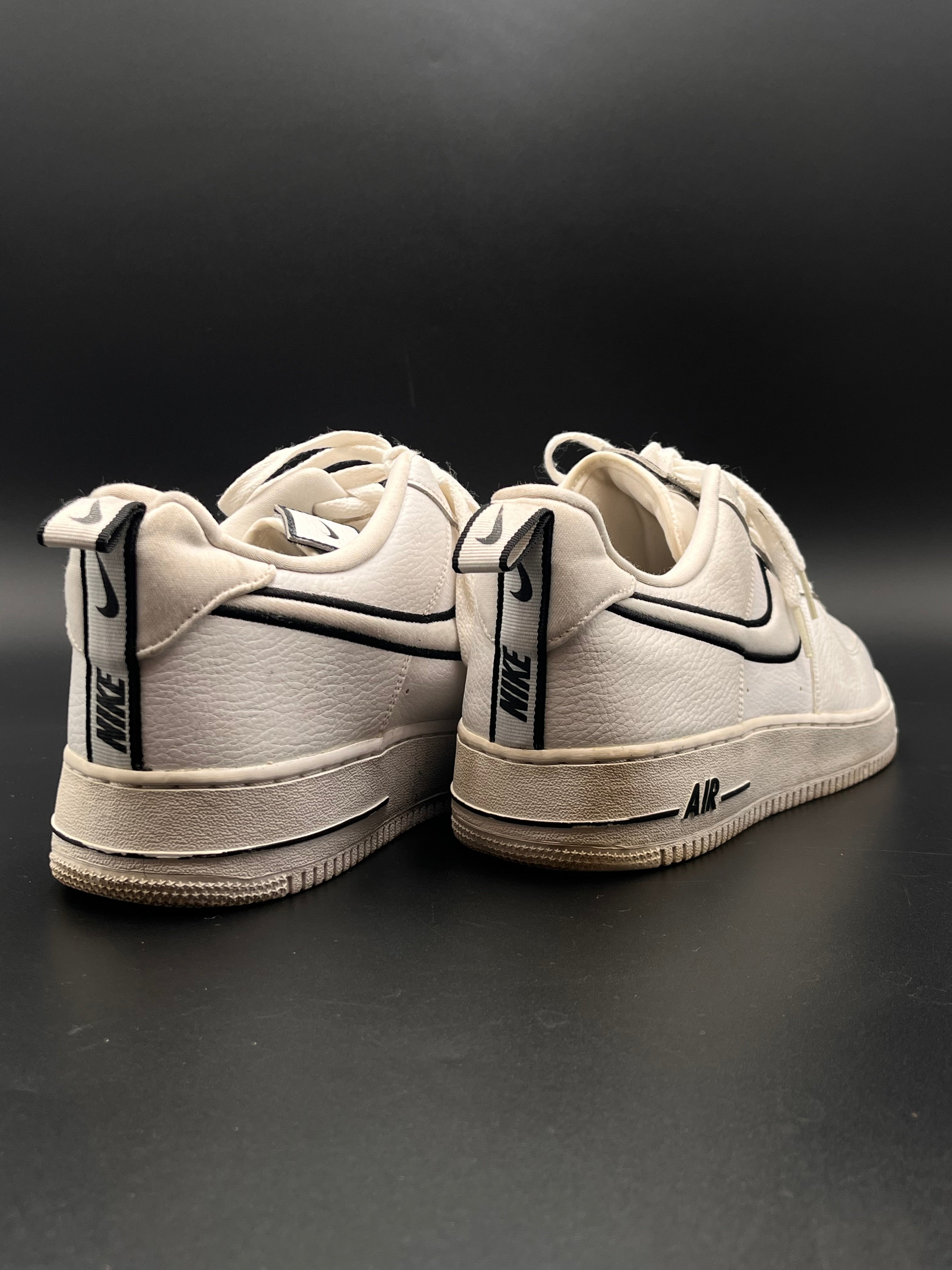 NIKE AIR FORCE 1s WHITE/BLACK