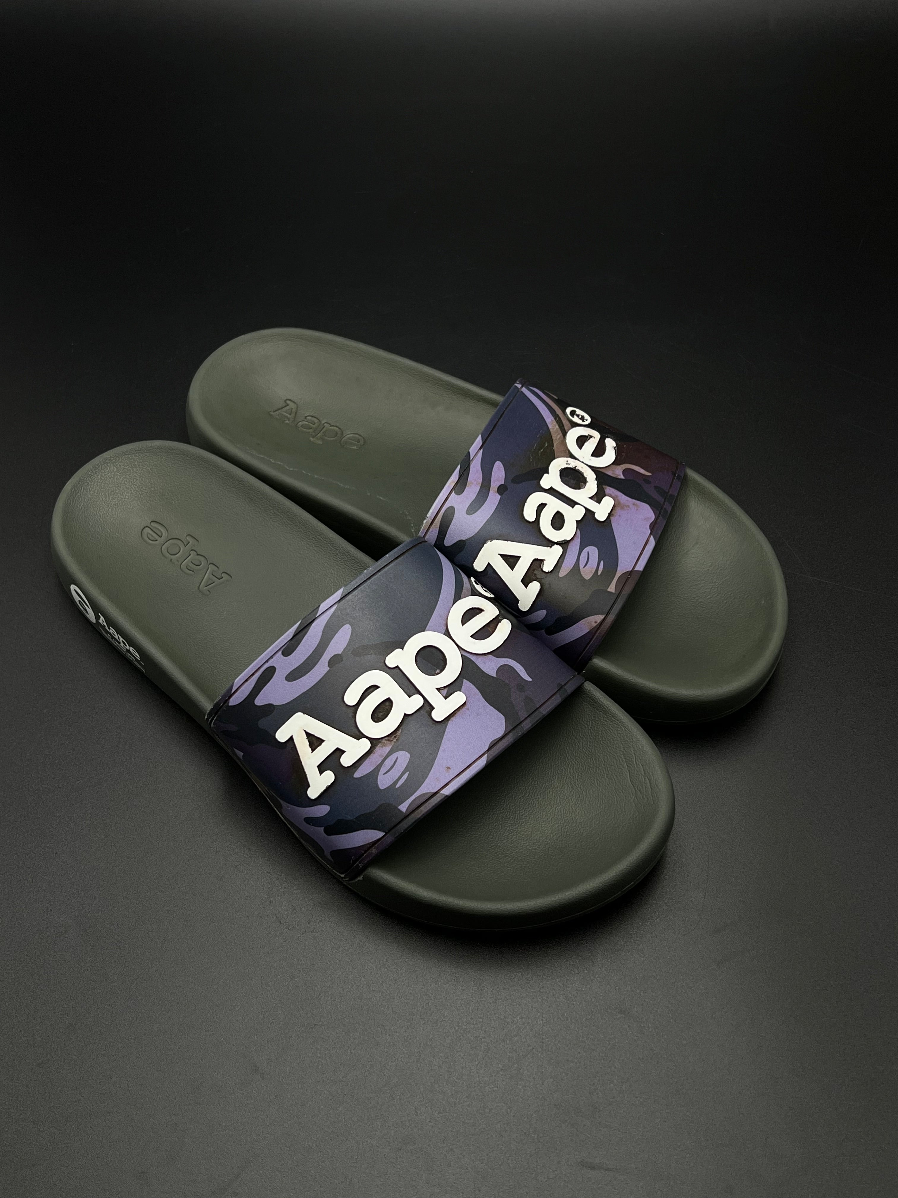 BAPE SLIDES - 42