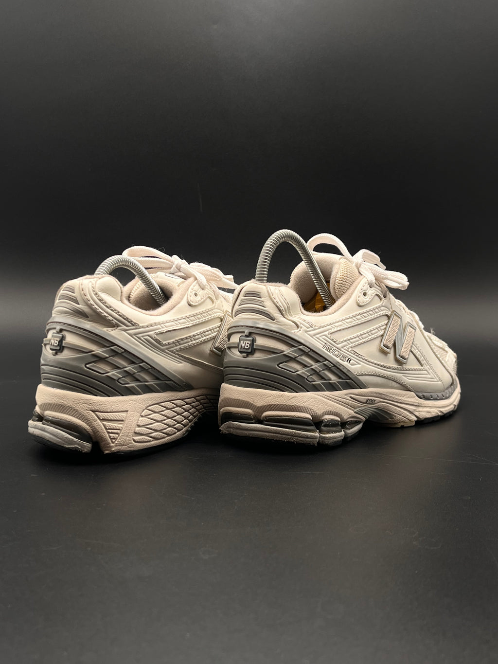 NEW BALANCE 1906R WHITE GREY