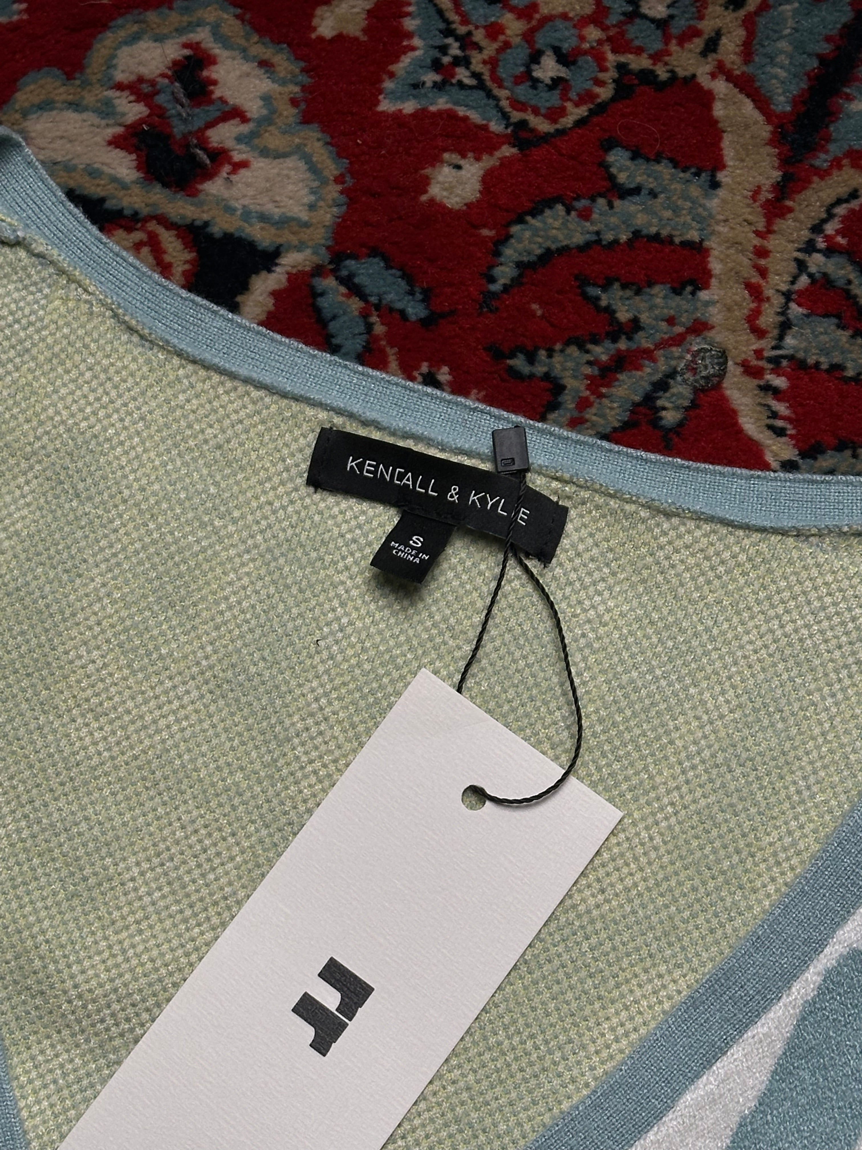 KENDALL & KYLIE PRINTED SLIM FIT SWEATER