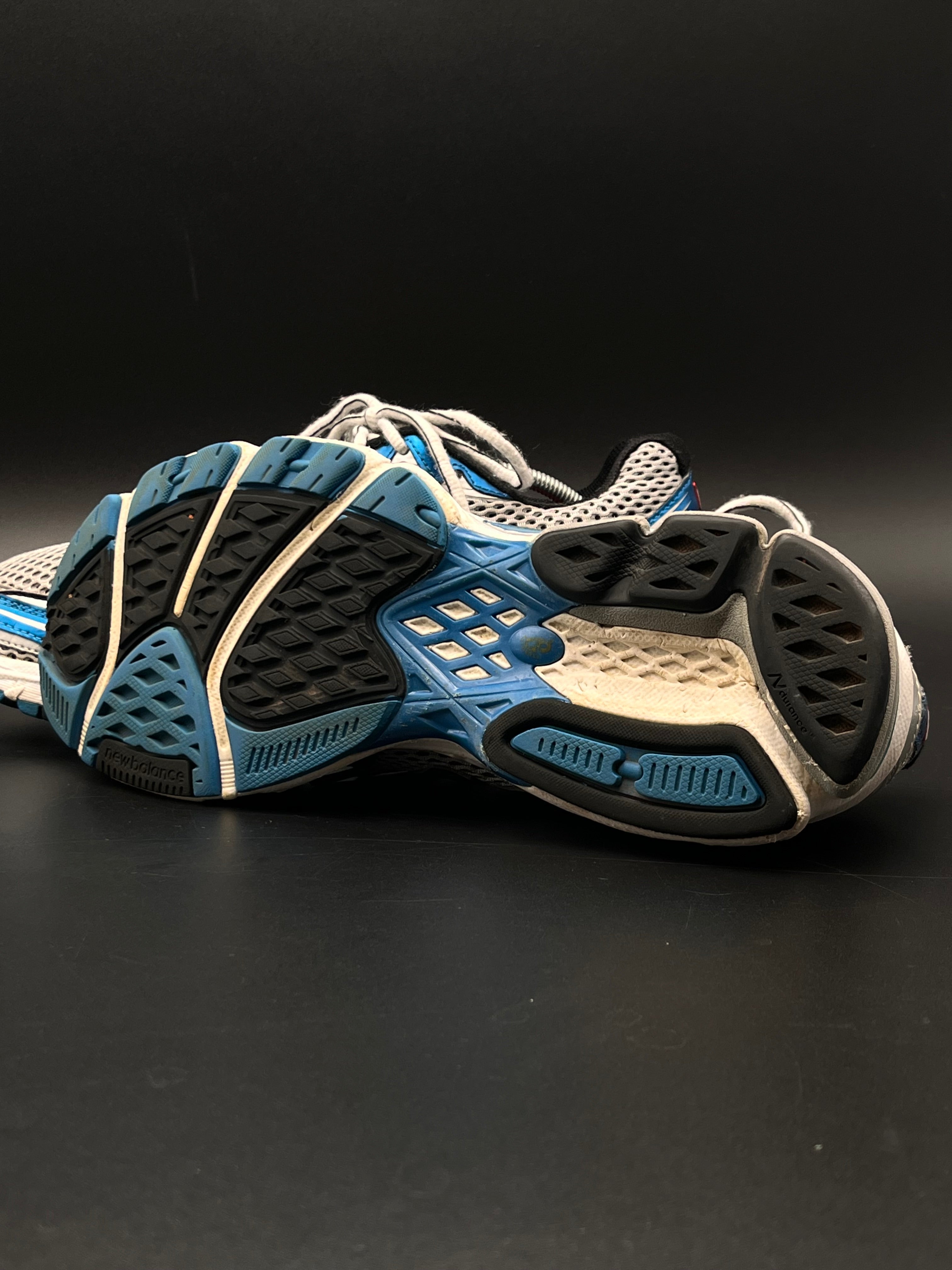 NEW BALANCE 880s GREY/BLUE