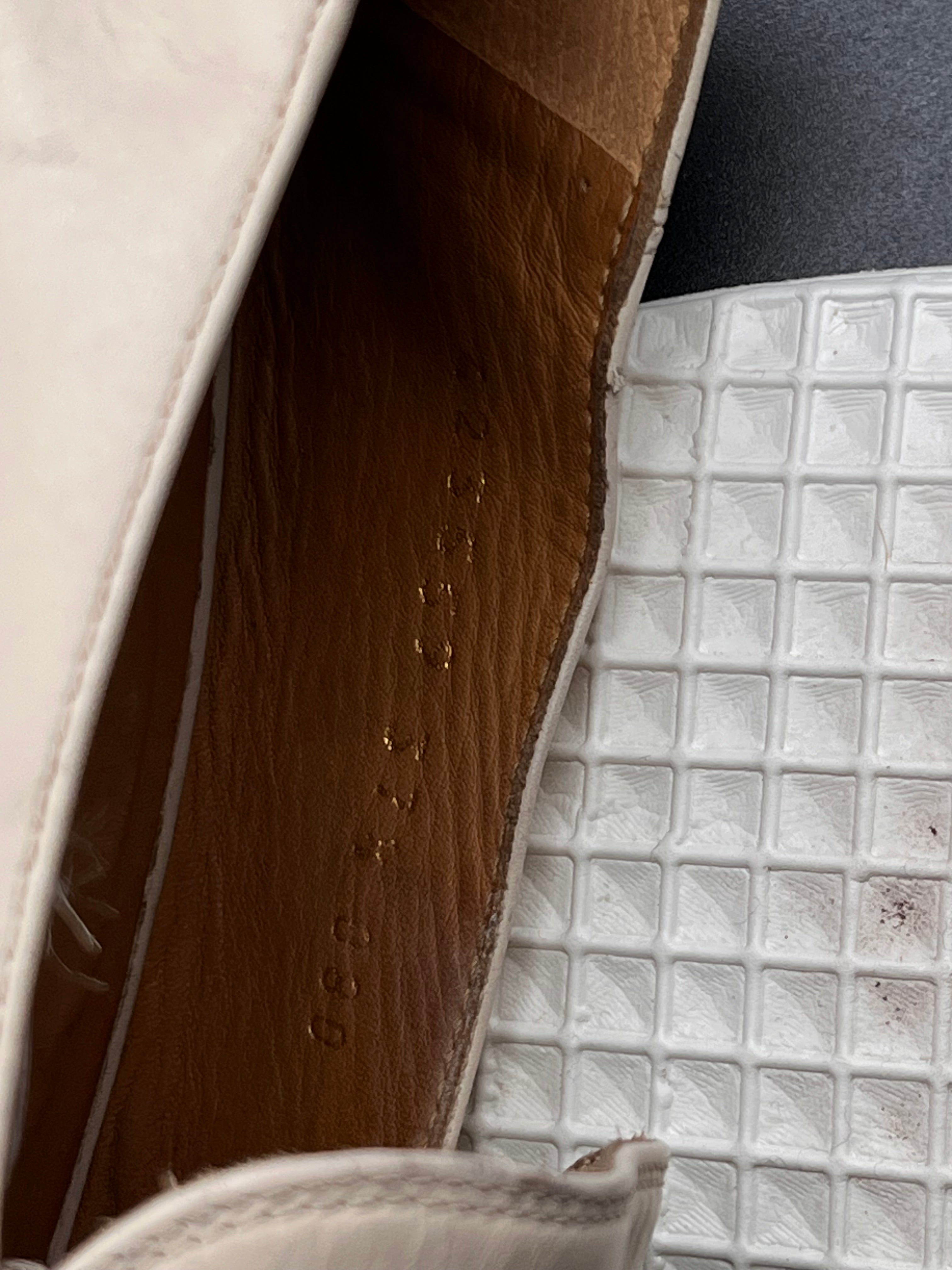 Gucci Cream Leather Embellished GG web Double Pumps